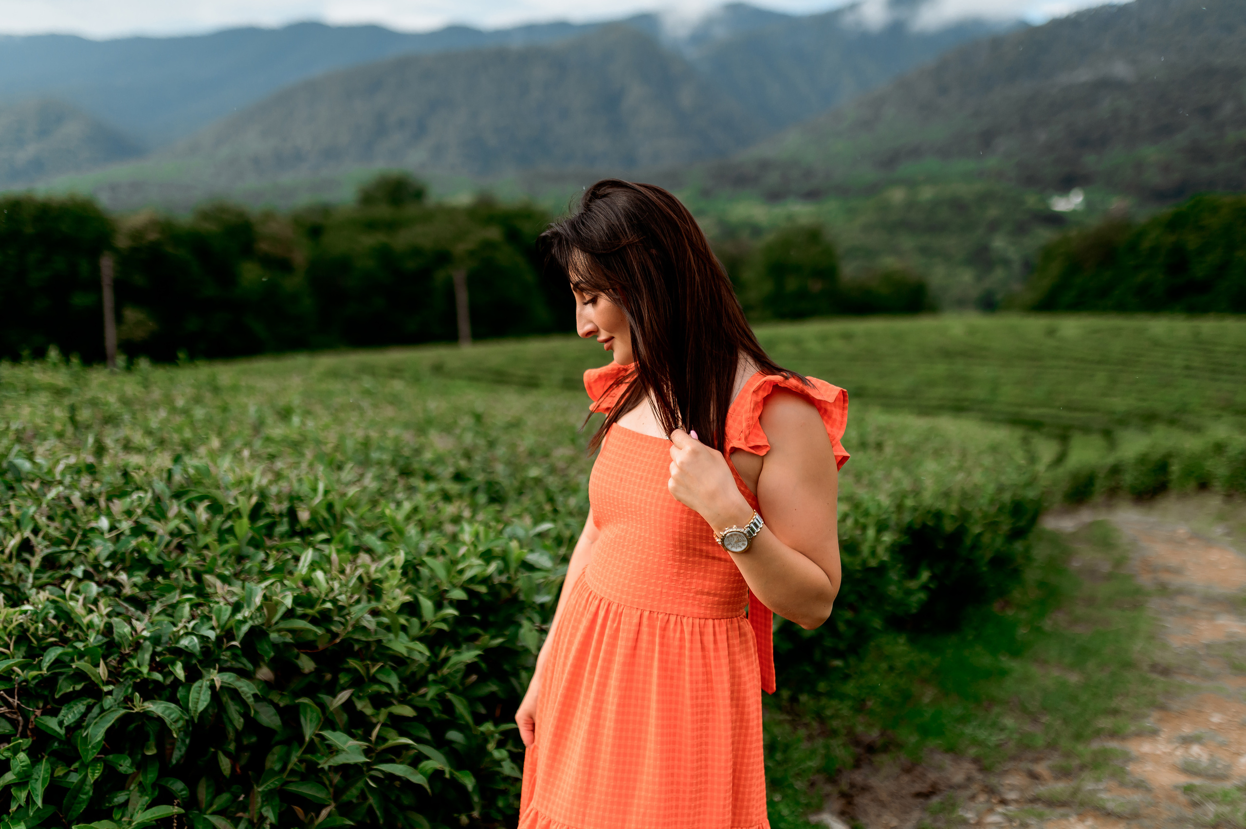 Женская фотосессия на Чайных плантациях. Свадебный и семейный фотограф в Сочи Никита Пищов