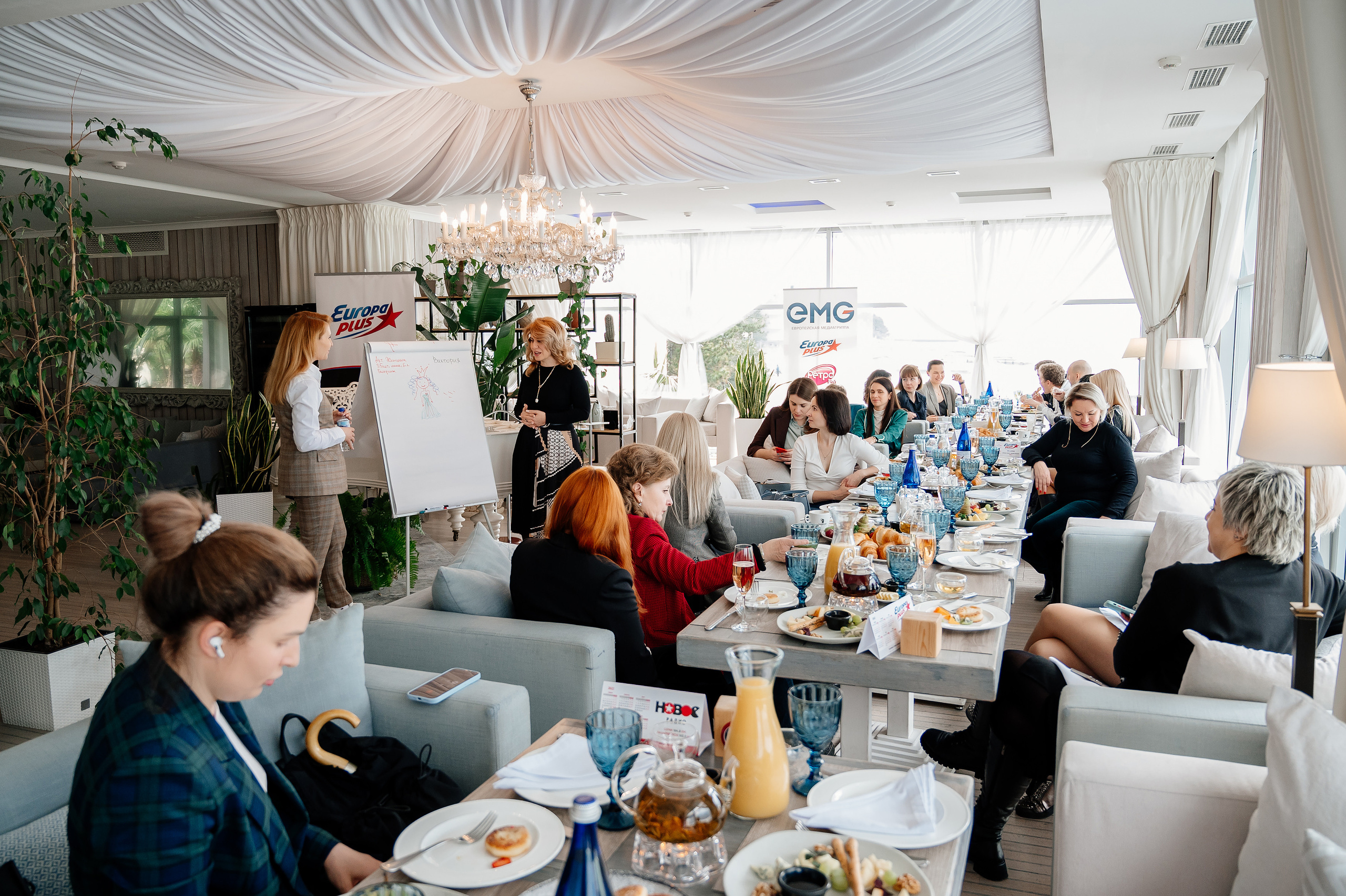 Завтрак EMG Sochi. Свадебный и семейный фотограф в Сочи Никита Пищов