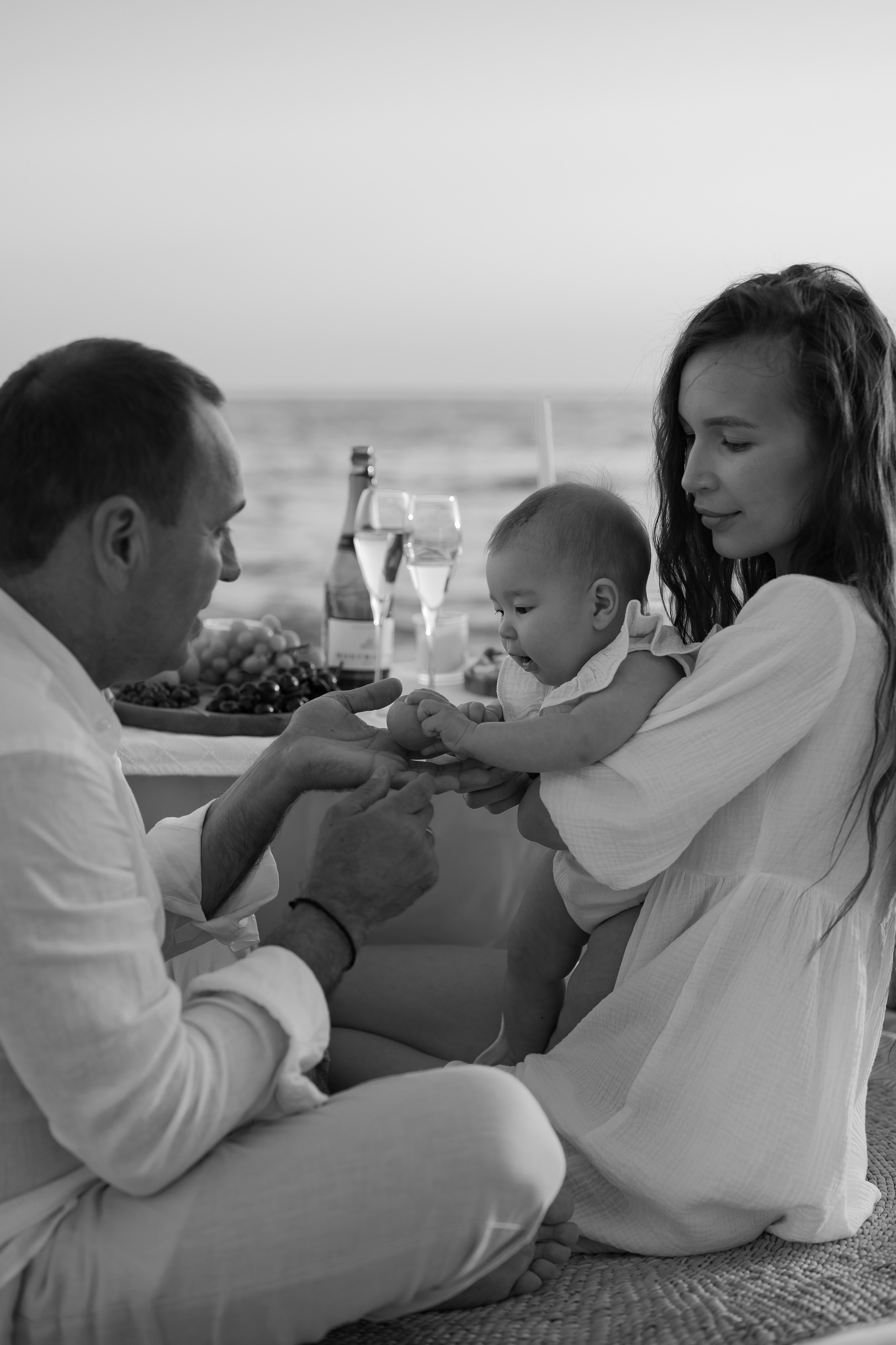 Свидание на пляже. Свадебный и семейный фотограф в Сочи Никита Пищов