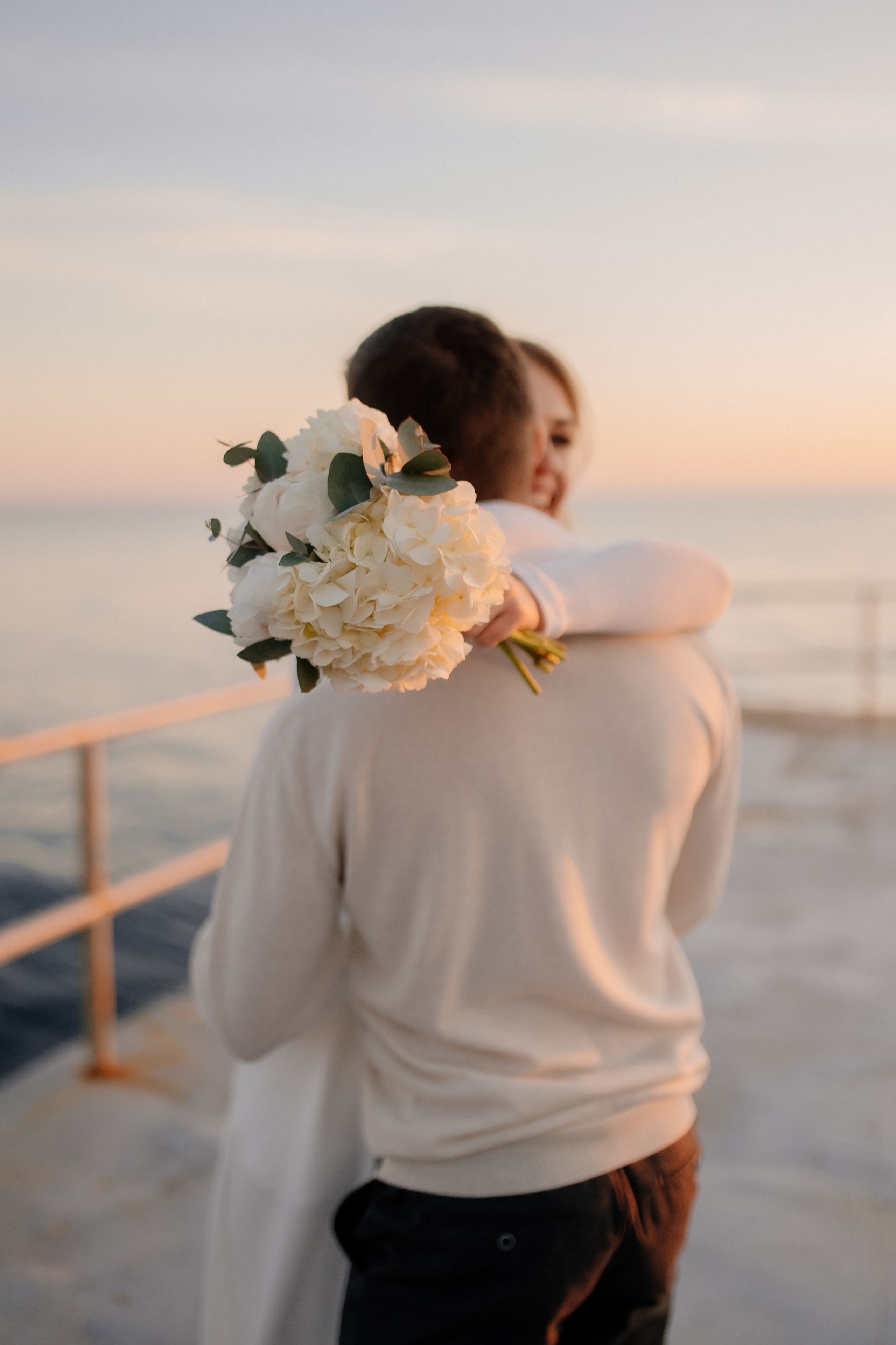 Свадебный вечер в кругу близких. Свадебный и семейный фотограф в Сочи Никита Пищов