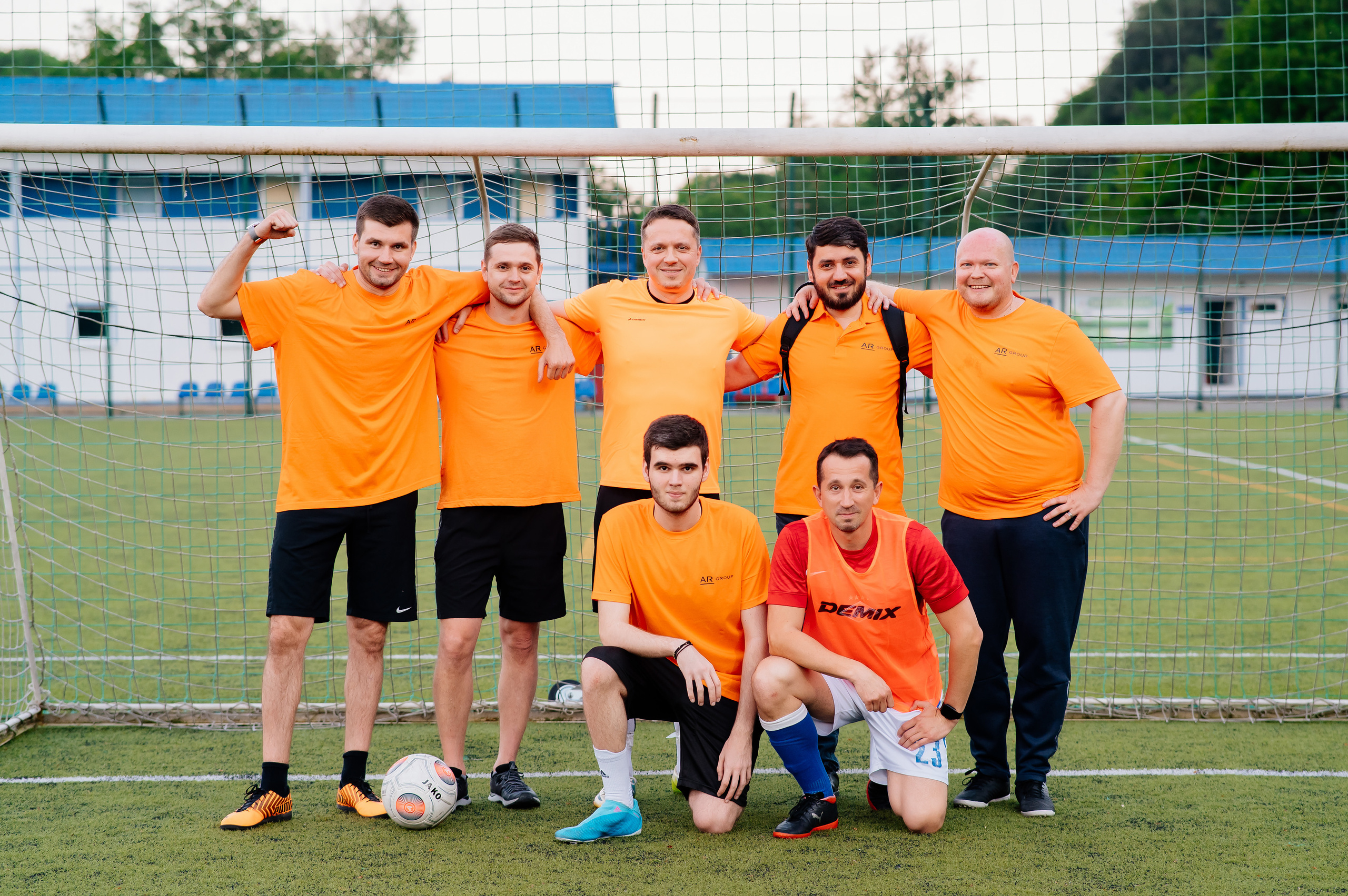 Футбольный матч — AR Group & Нор-Луйс. Свадебный и семейный фотограф в Сочи Никита Пищов