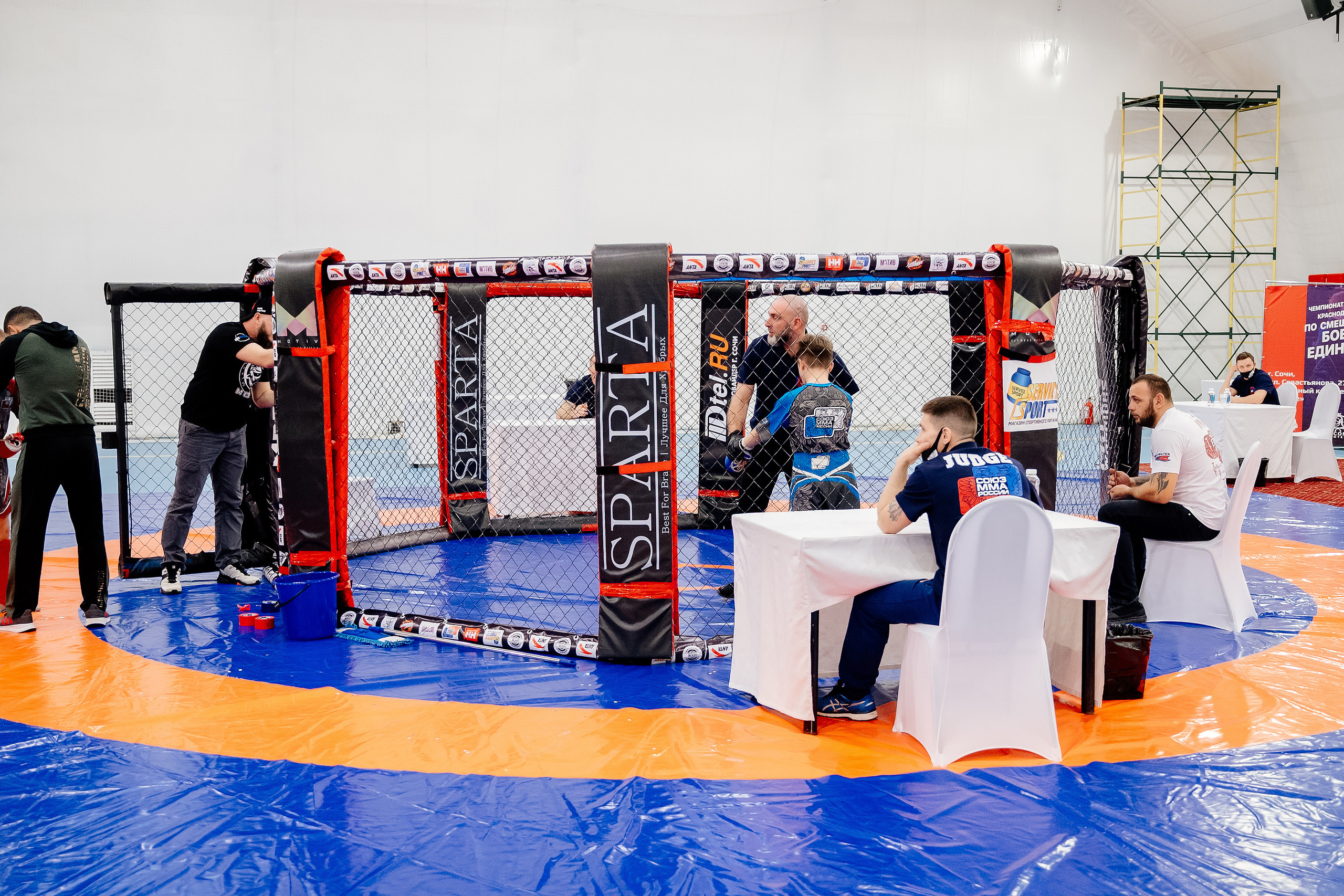 Чемпионат по смешанному боевому единоборству ММА. Свадебный и семейный фотограф в Сочи Никита Пищов