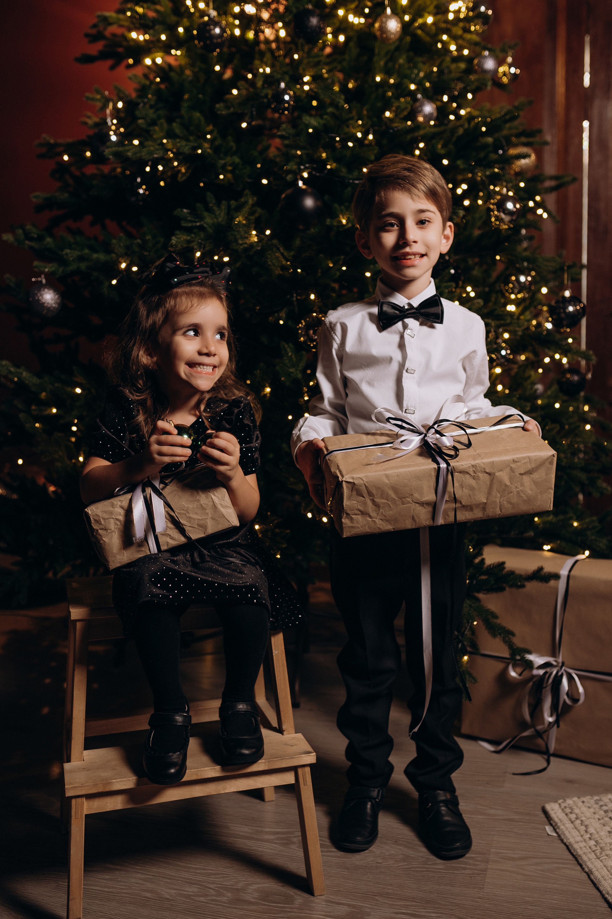 Новогодняя фотосессия семейная в студии. Свадебный и семейный фотограф в Сочи Никита Пищов