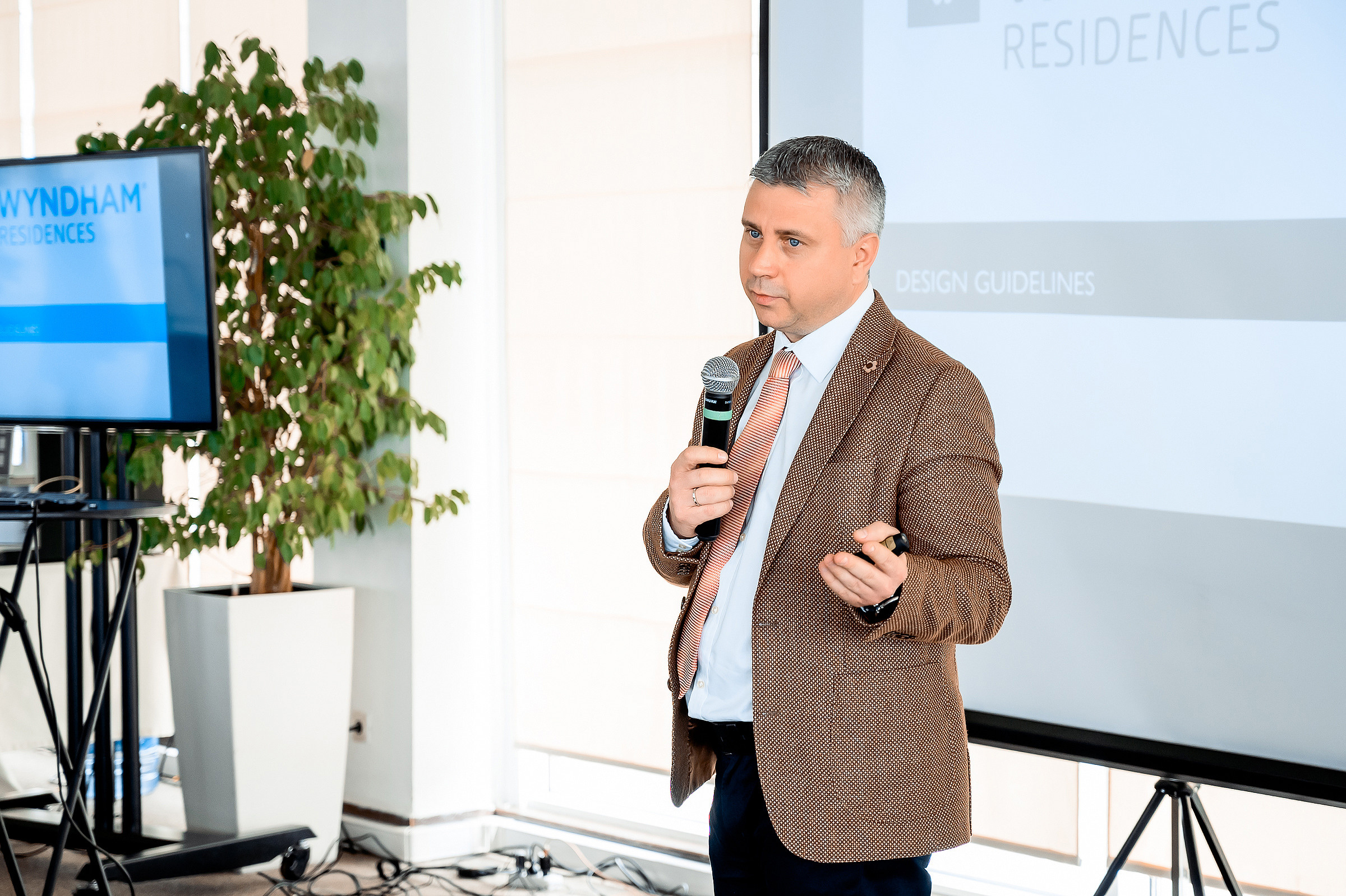 Конференция «Тенденции курортной недвижимости в Сочи». Свадебный и семейный фотограф в Сочи Никита Пищов