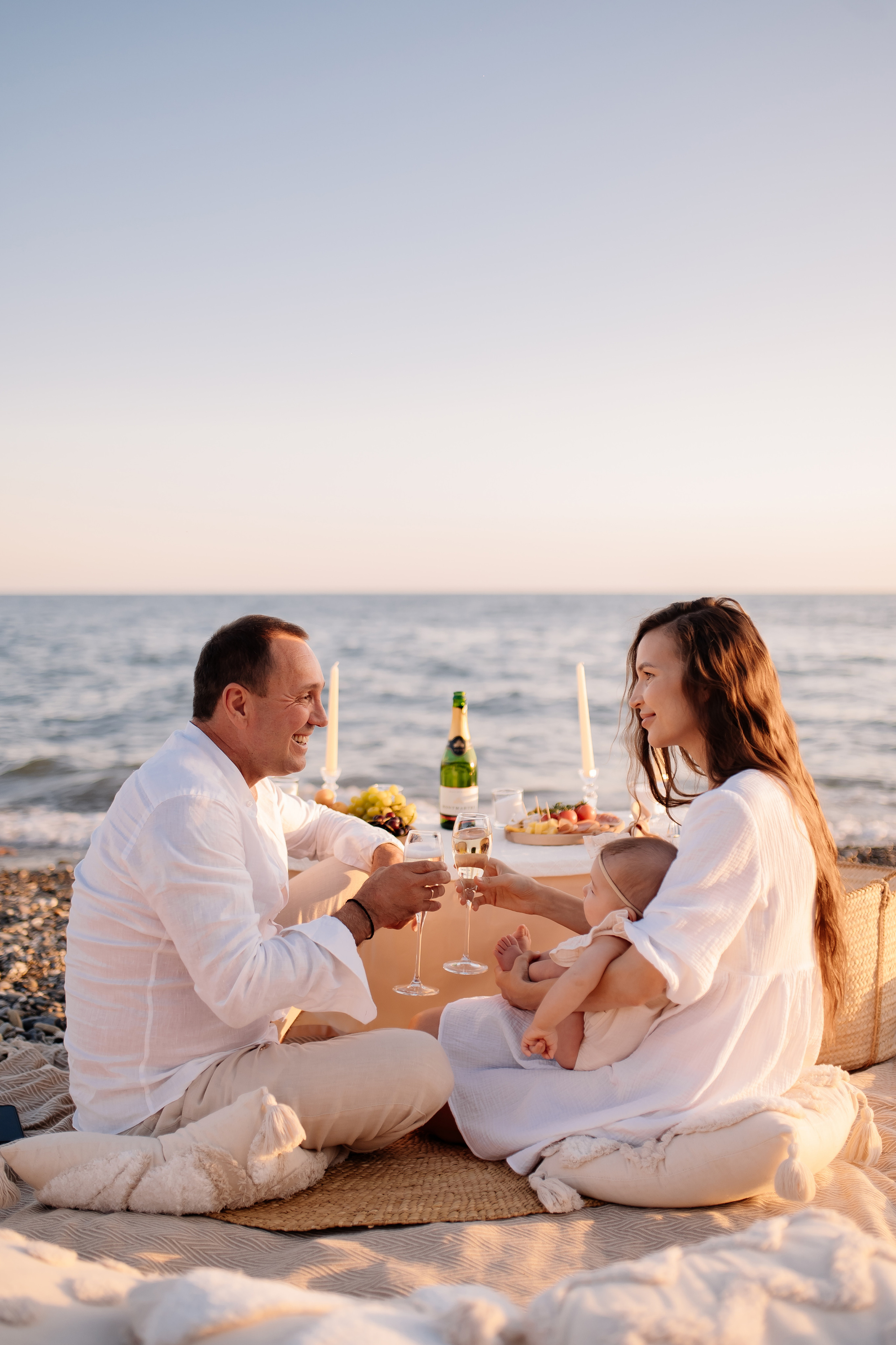 Свидание на пляже. Свадебный и семейный фотограф в Сочи Никита Пищов