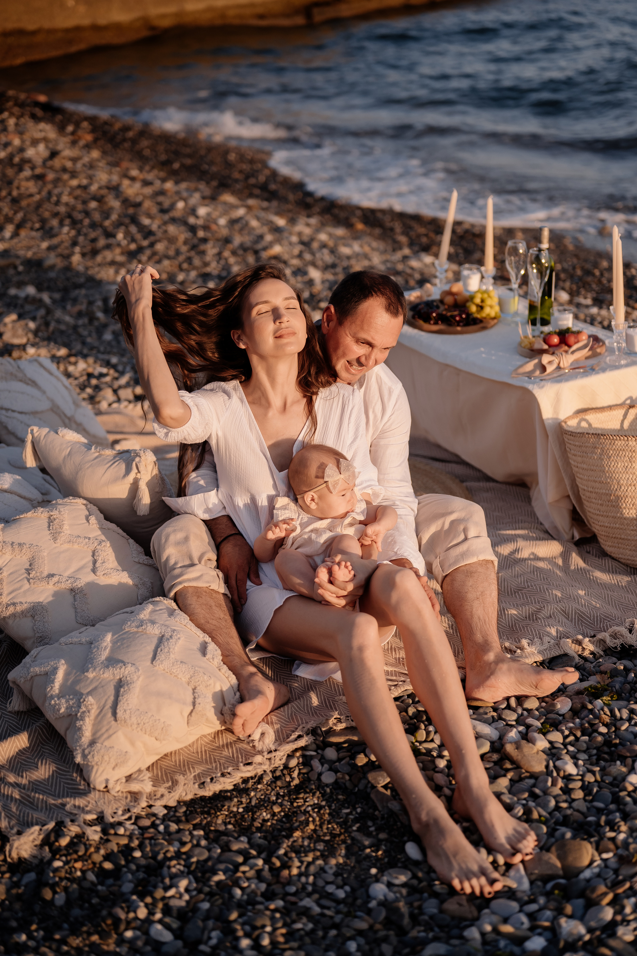 Свидание на пляже. Свадебный и семейный фотограф в Сочи Никита Пищов