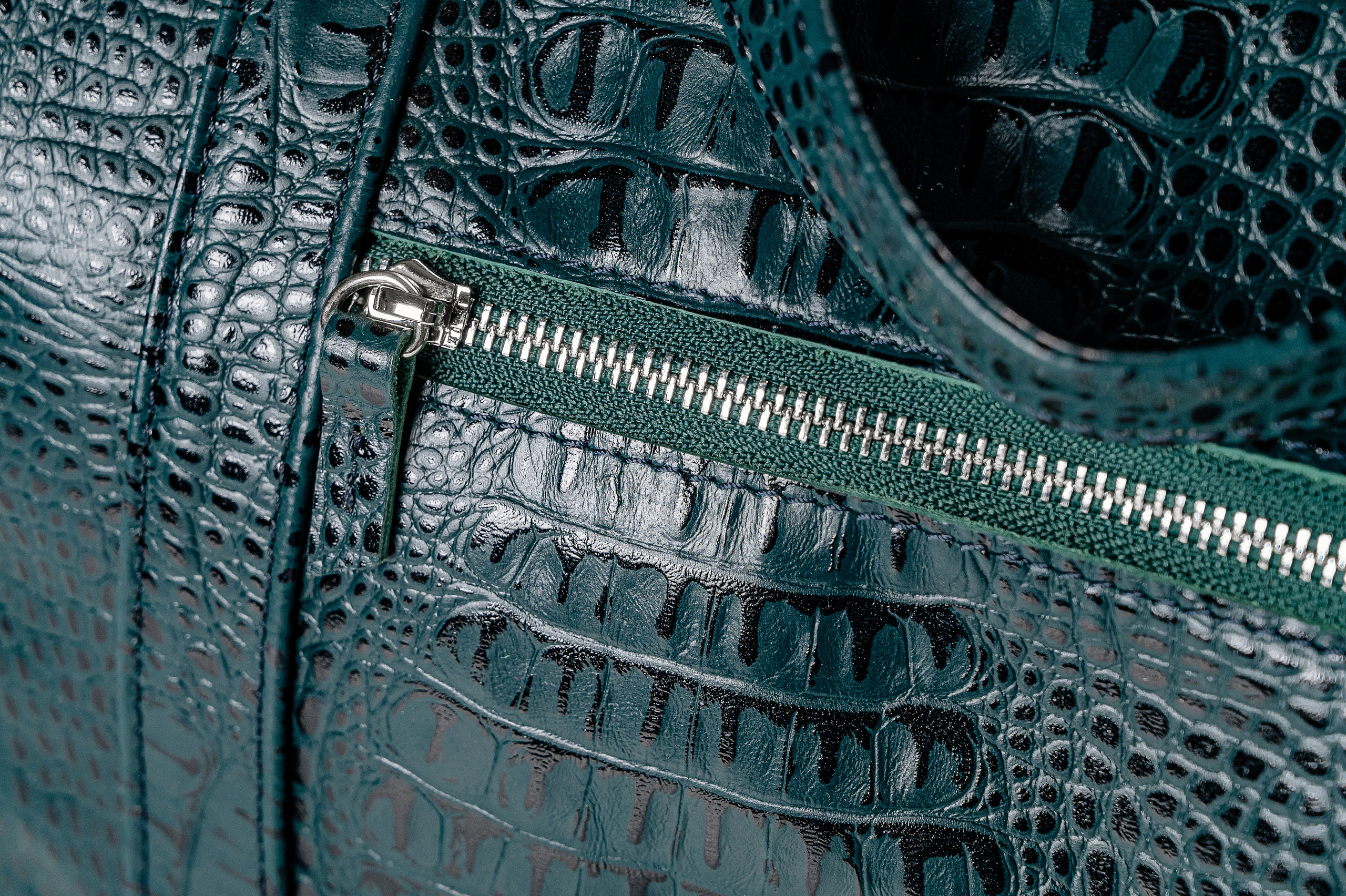 Каталог кожаных изделий MOKSA. Свадебный и семейный фотограф в Сочи Никита Пищов