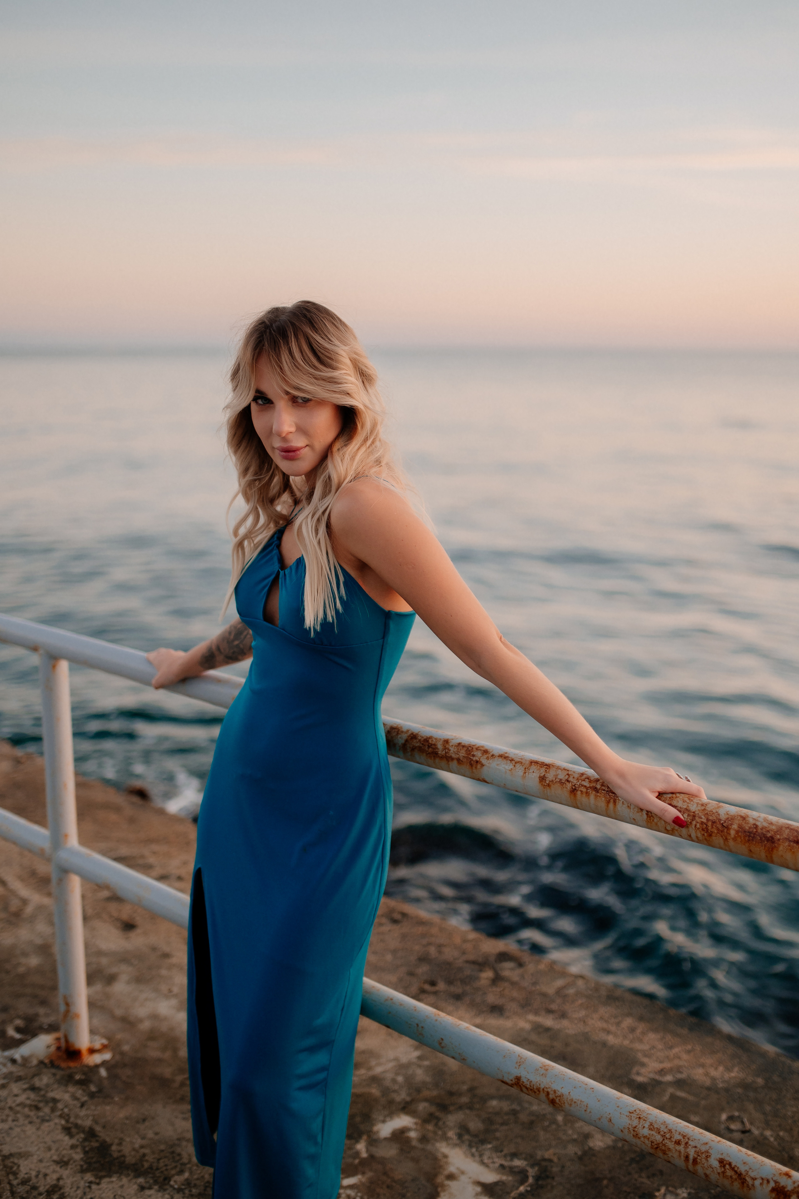 Свадебный вечер в кругу близких. Свадебный и семейный фотограф в Сочи Никита Пищов