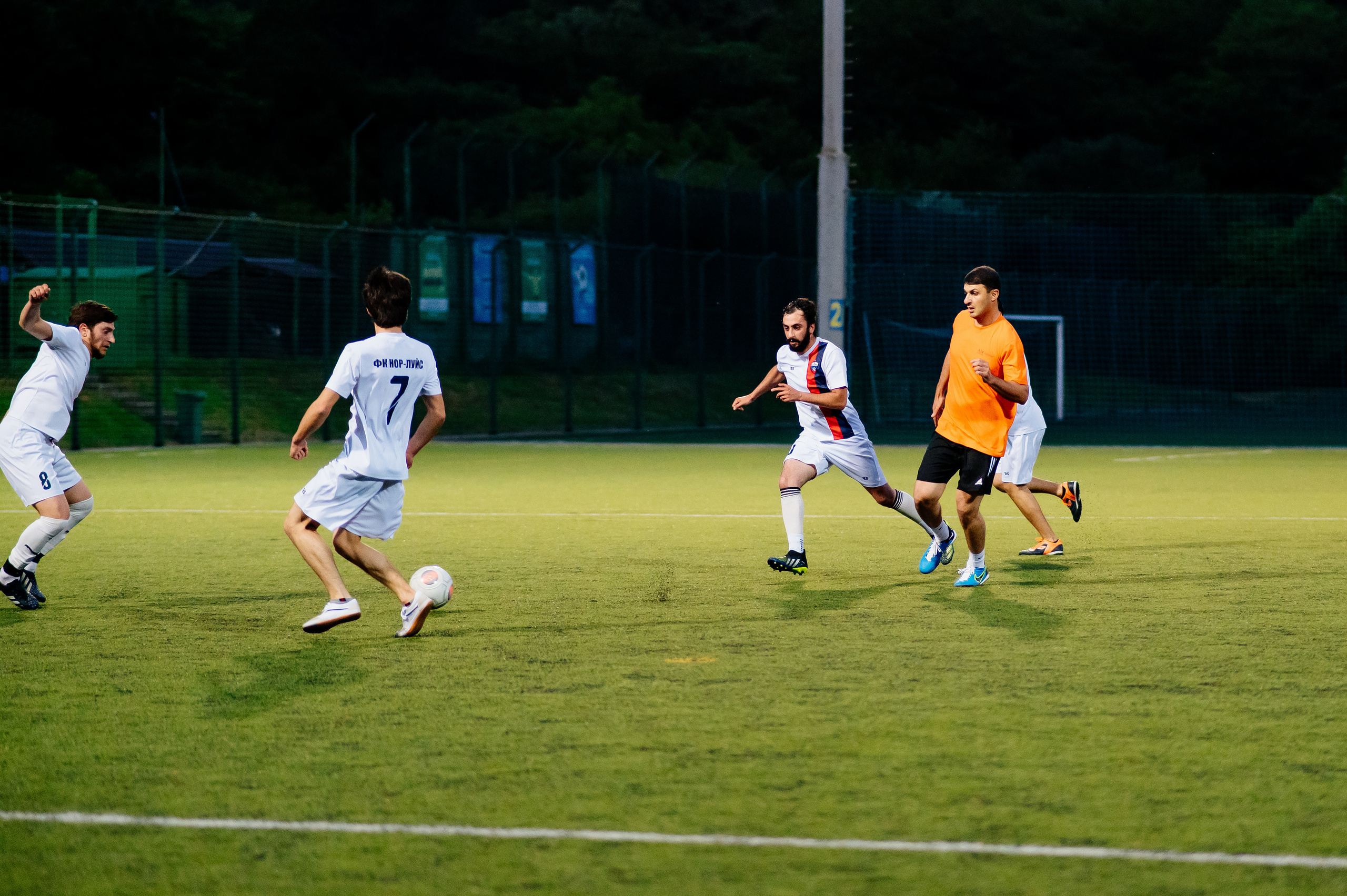 Футбольный матч — AR Group & Нор-Луйс. Свадебный и семейный фотограф в Сочи Никита Пищов