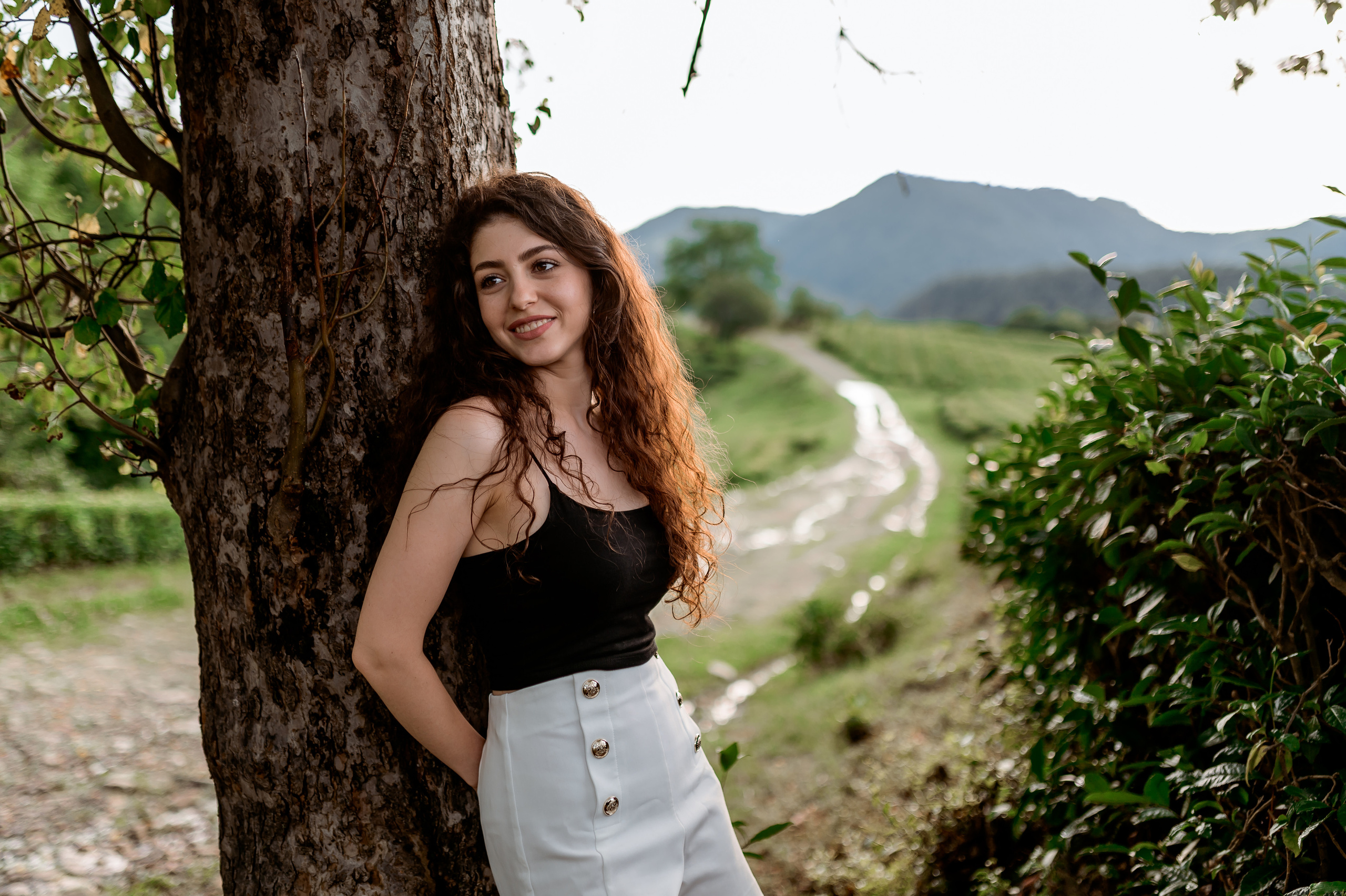 Женская фотосессия на Чайных плантациях. Свадебный и семейный фотограф в Сочи Никита Пищов