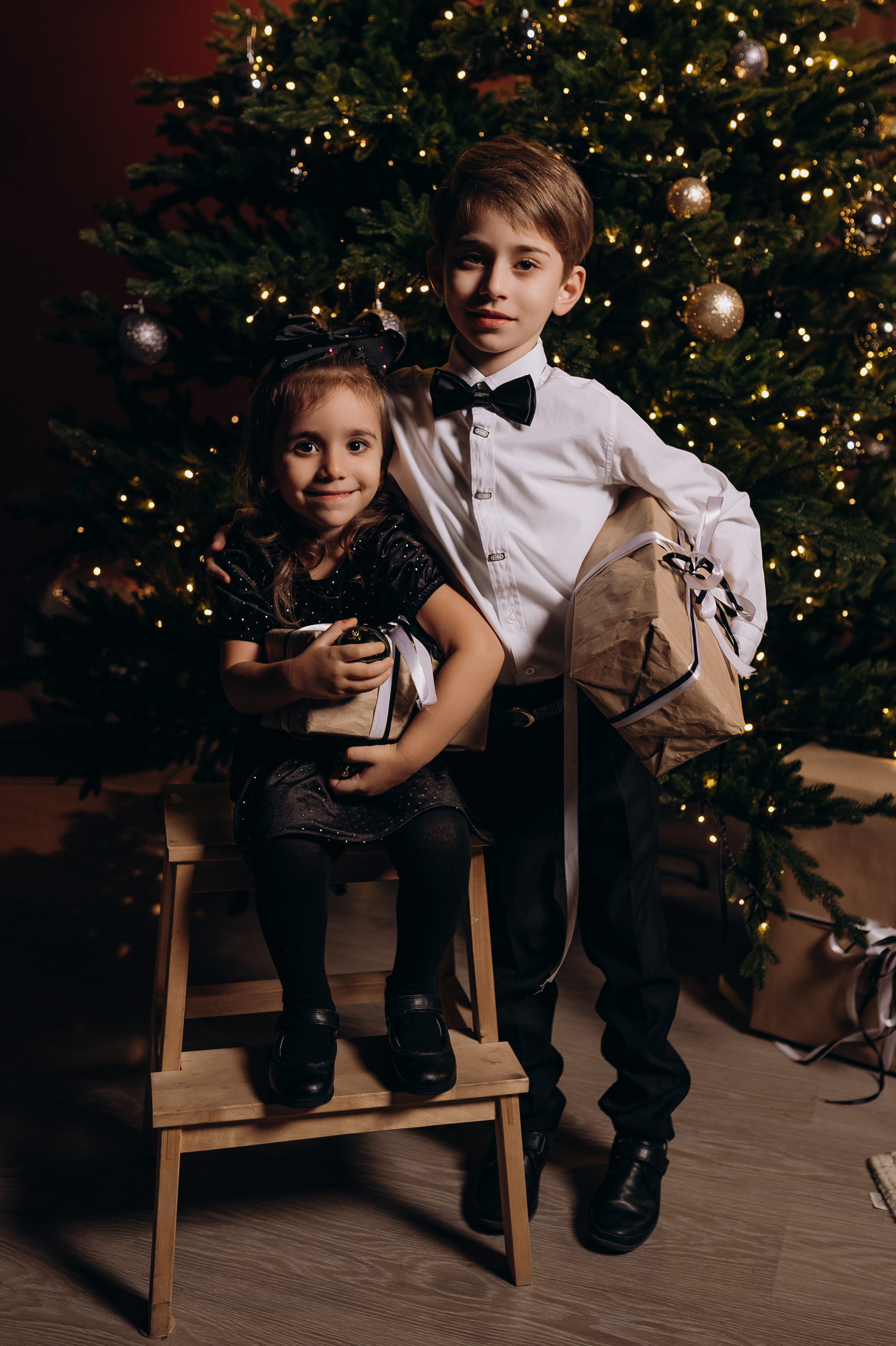 Новогодняя фотосессия семейная в студии. Свадебный и семейный фотограф в Сочи Никита Пищов