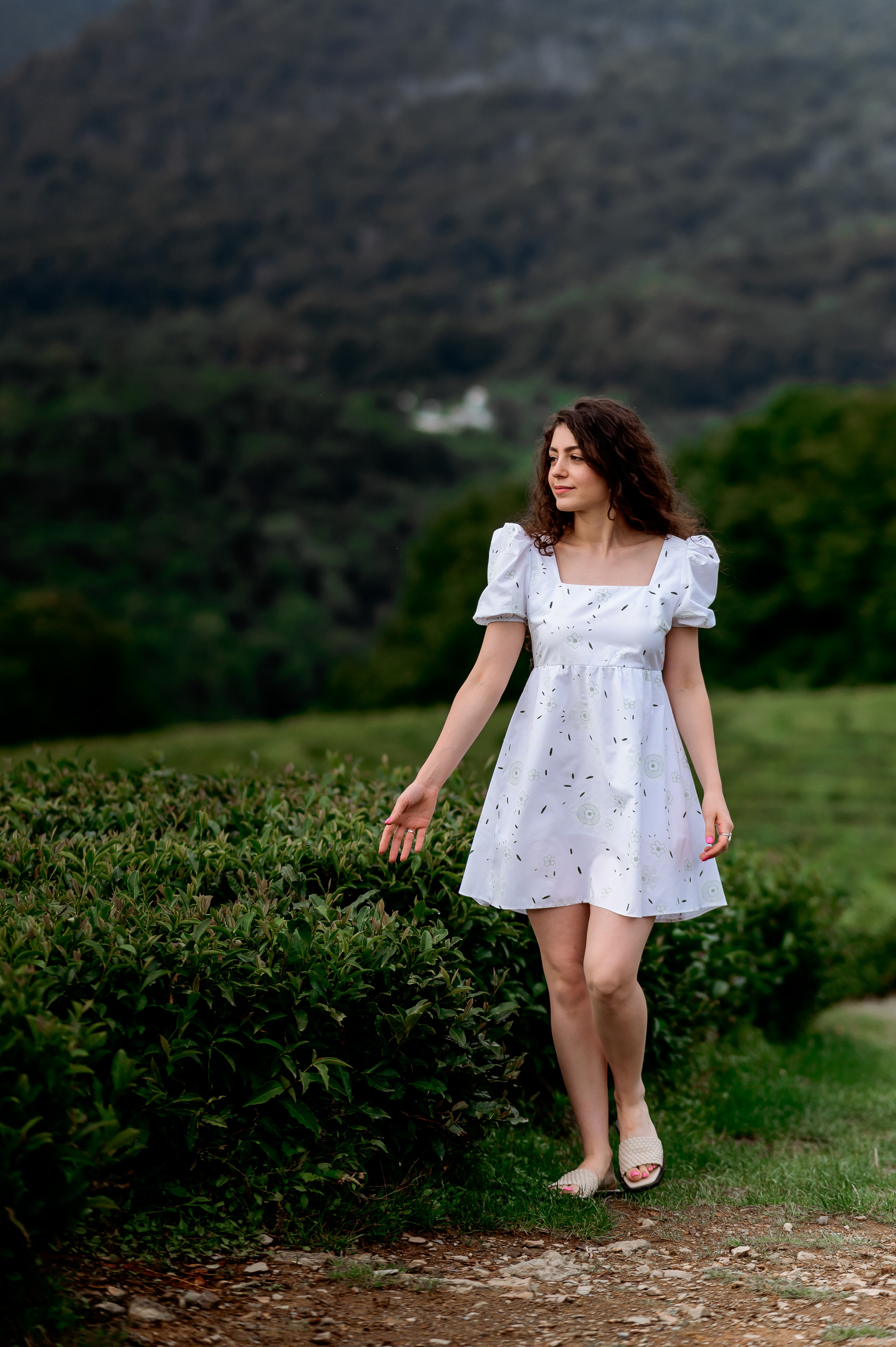 Женская фотосессия на Чайных плантациях. Свадебный и семейный фотограф в Сочи Никита Пищов