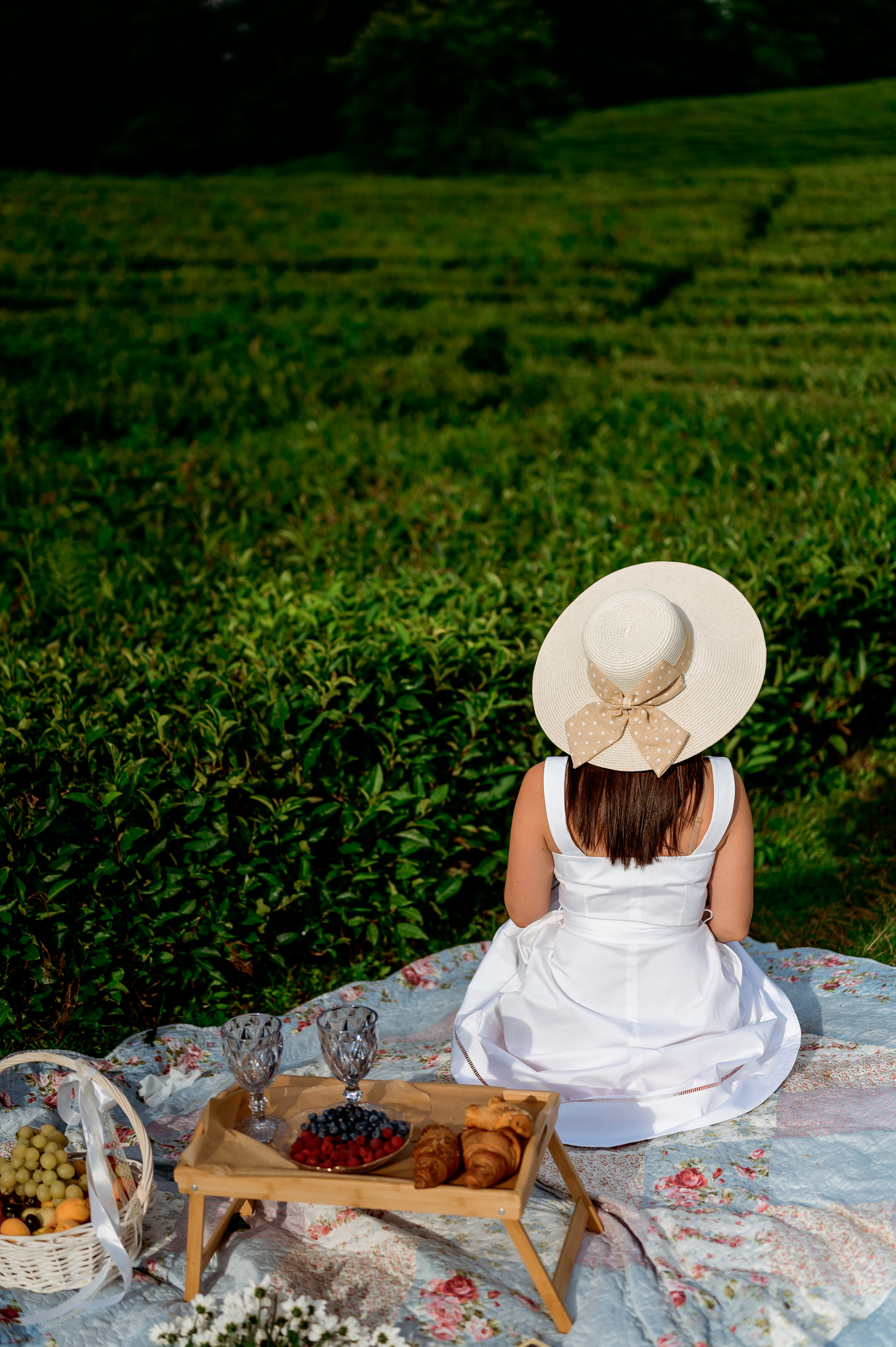 Женская фотосессия на Чайных плантациях. Свадебный и семейный фотограф в Сочи Никита Пищов