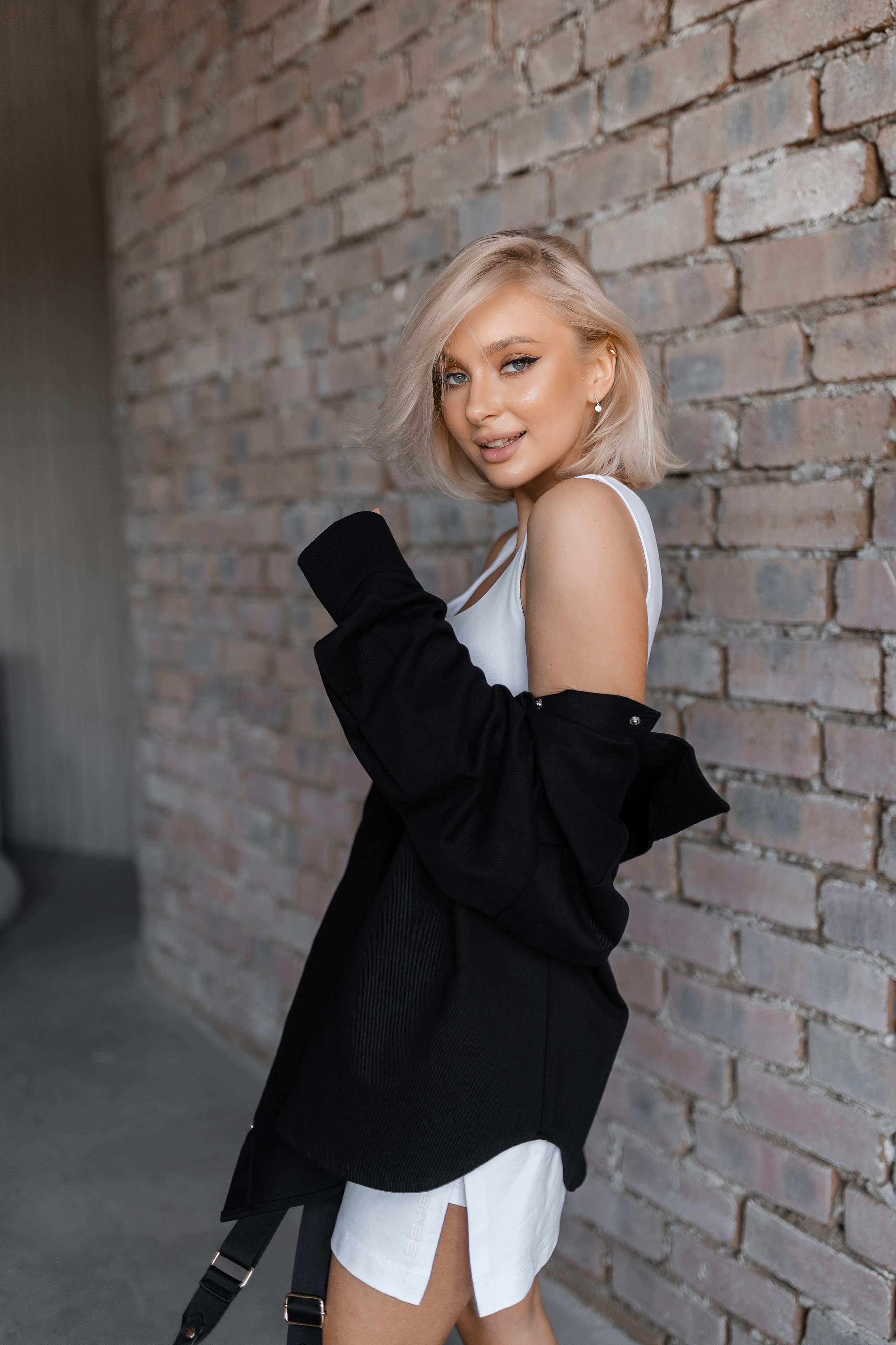 Каталог для X-Base 2022. Свадебный и семейный фотограф в Сочи Никита Пищов