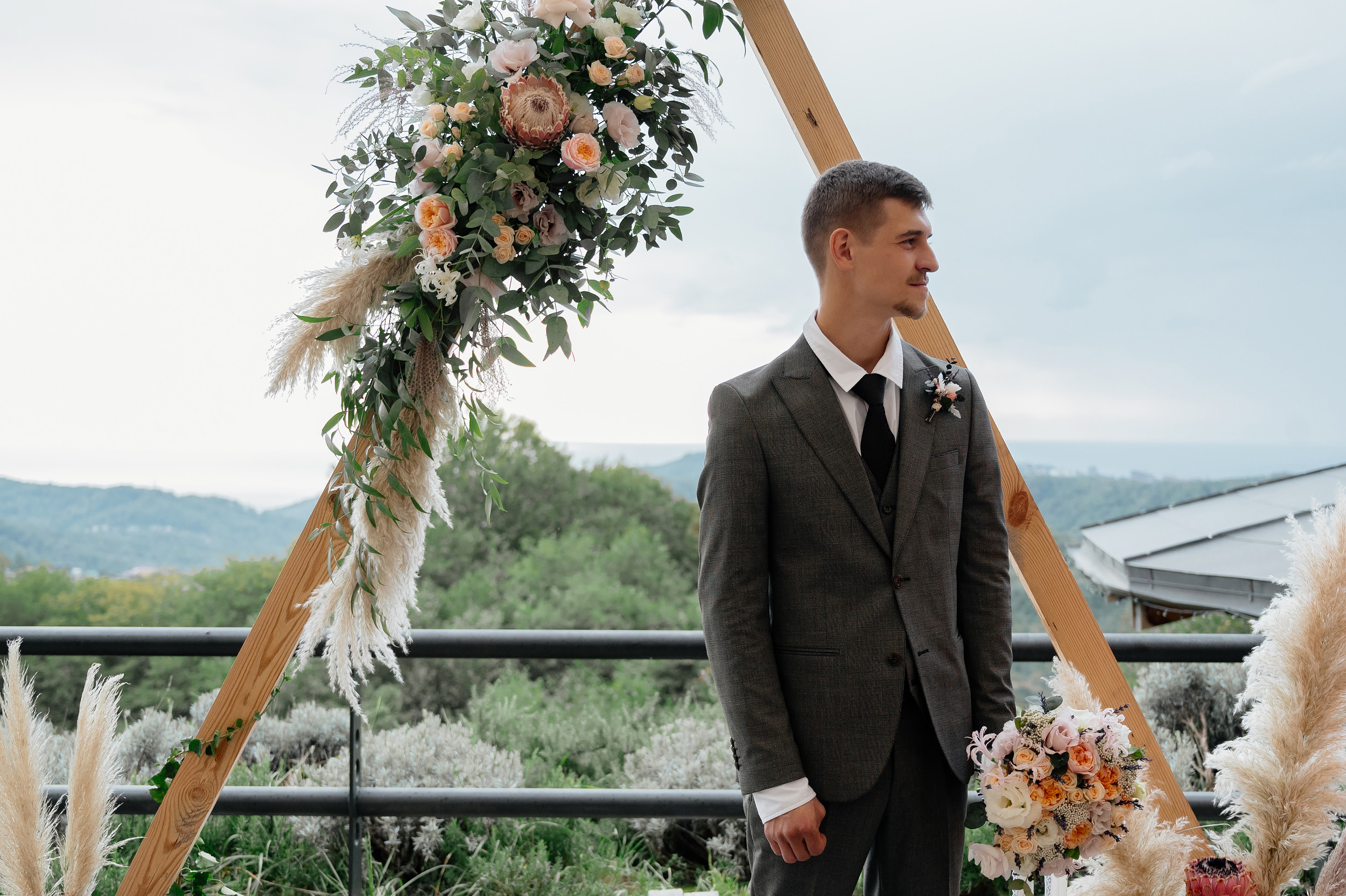 Свадьба на ферме «Экзархо». Свадебный и семейный фотограф в Сочи Никита Пищов