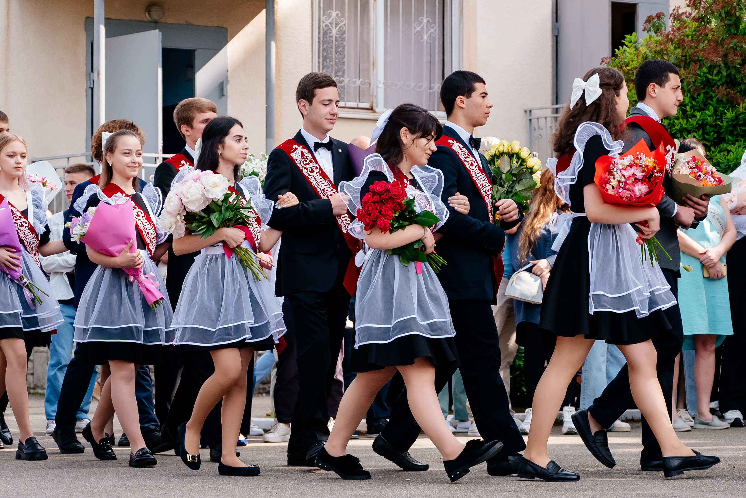 Последний звонок 2023. Свадебный и семейный фотограф в Сочи Никита Пищов
