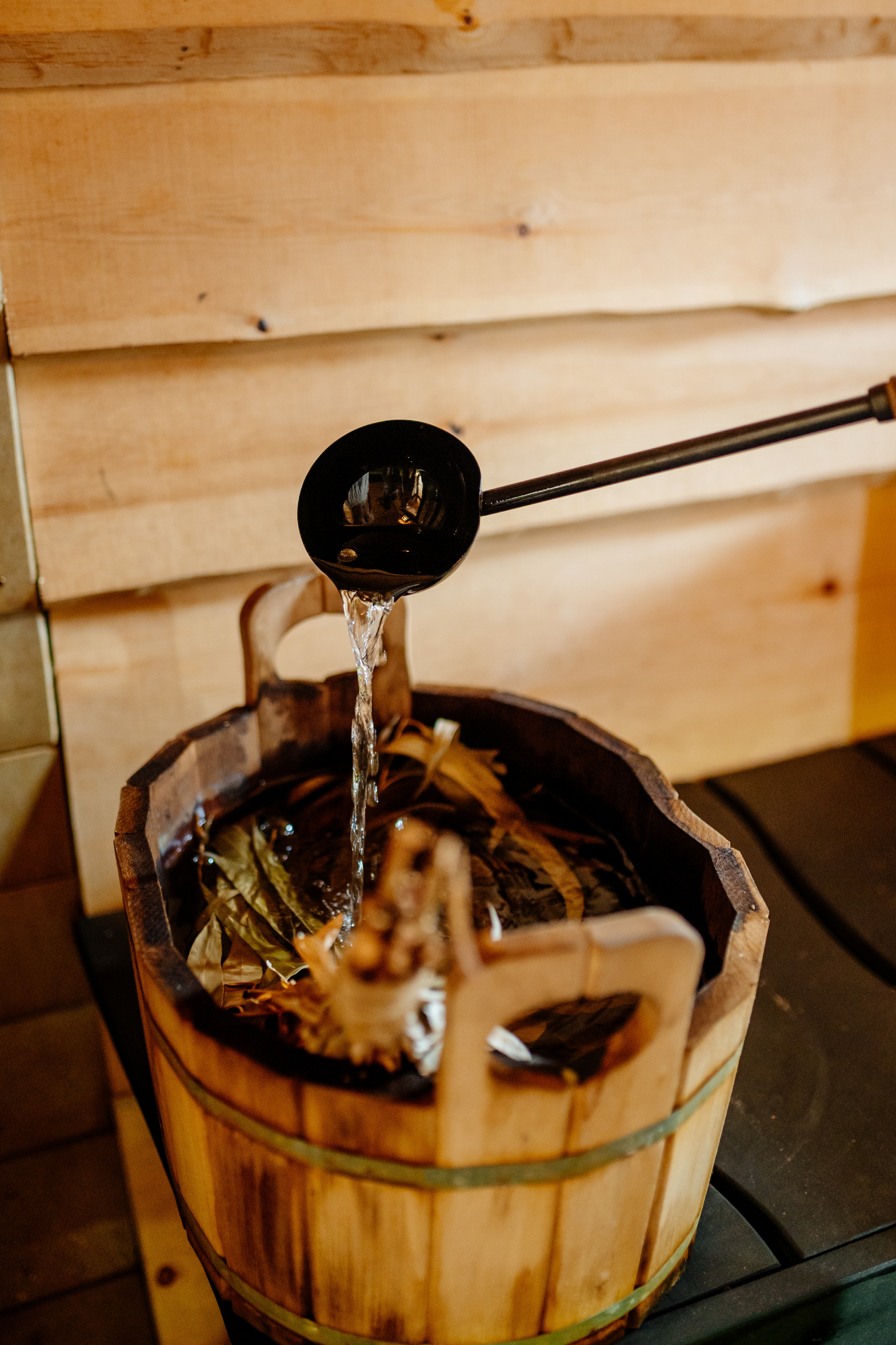 ECO SUITE. Свадебный и семейный фотограф в Сочи Никита Пищов