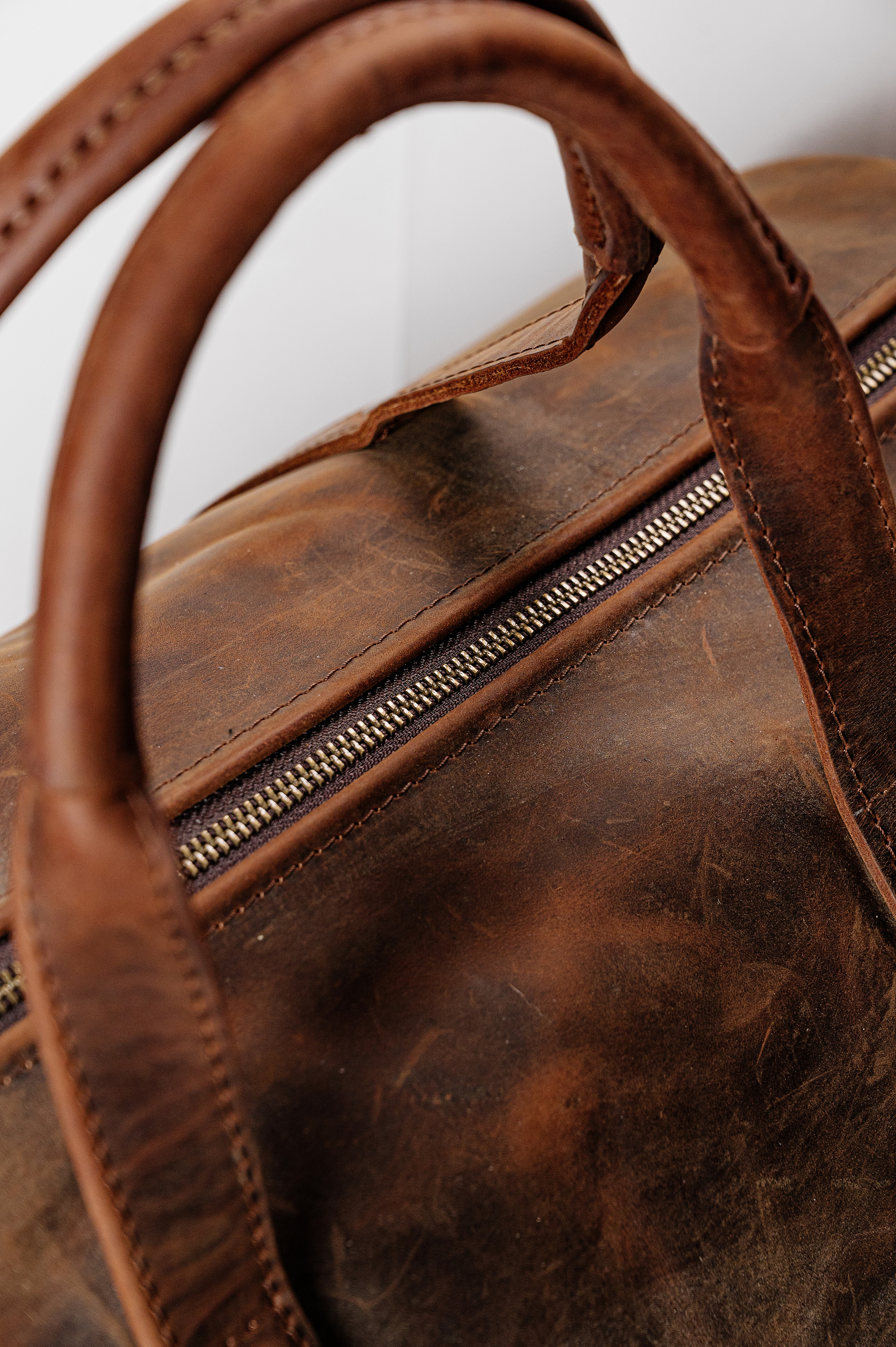 Каталог кожаных изделий MOKSA. Свадебный и семейный фотограф в Сочи Никита Пищов