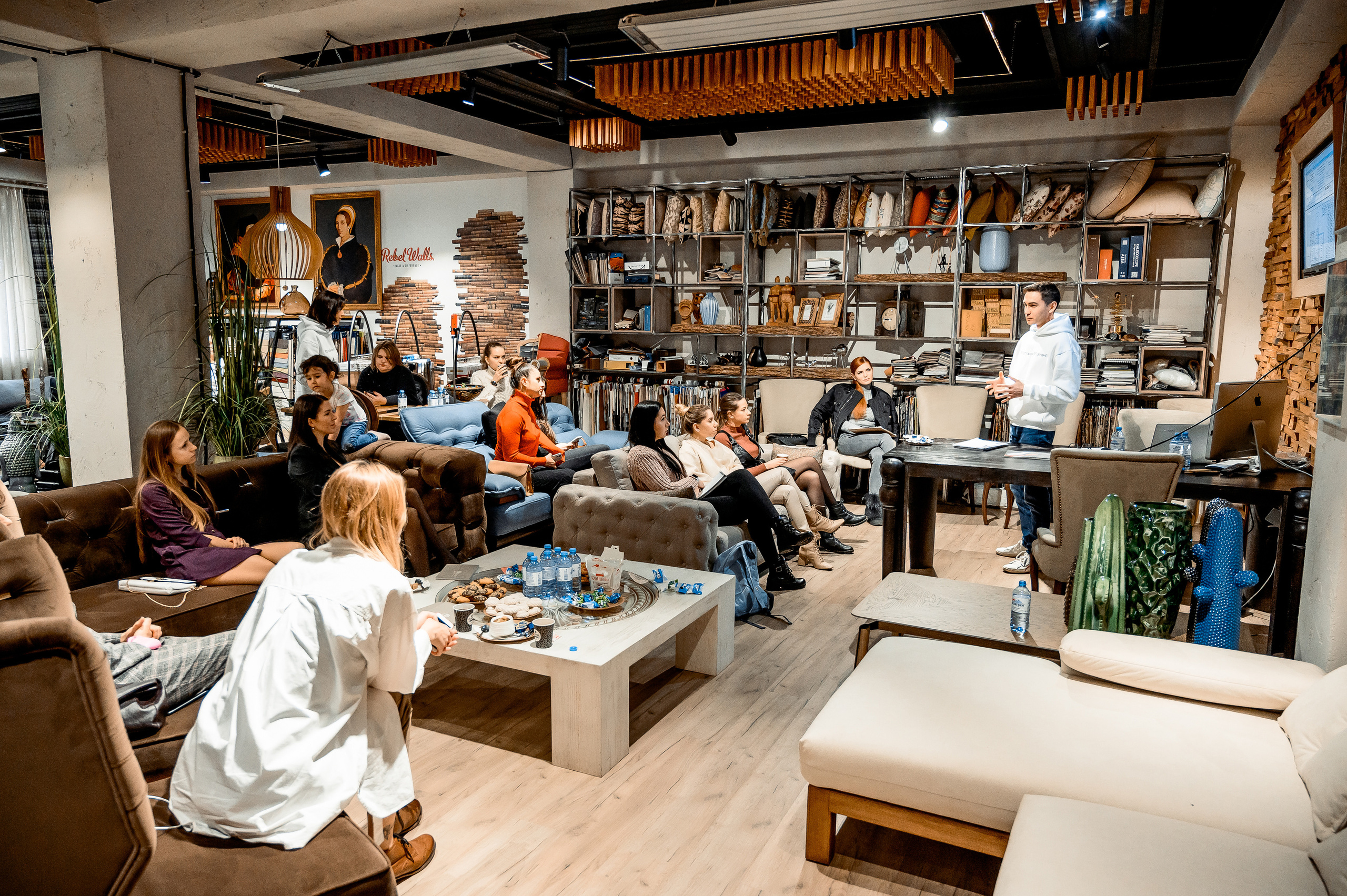 Собрание ARTTEX. Свадебный и семейный фотограф в Сочи Никита Пищов