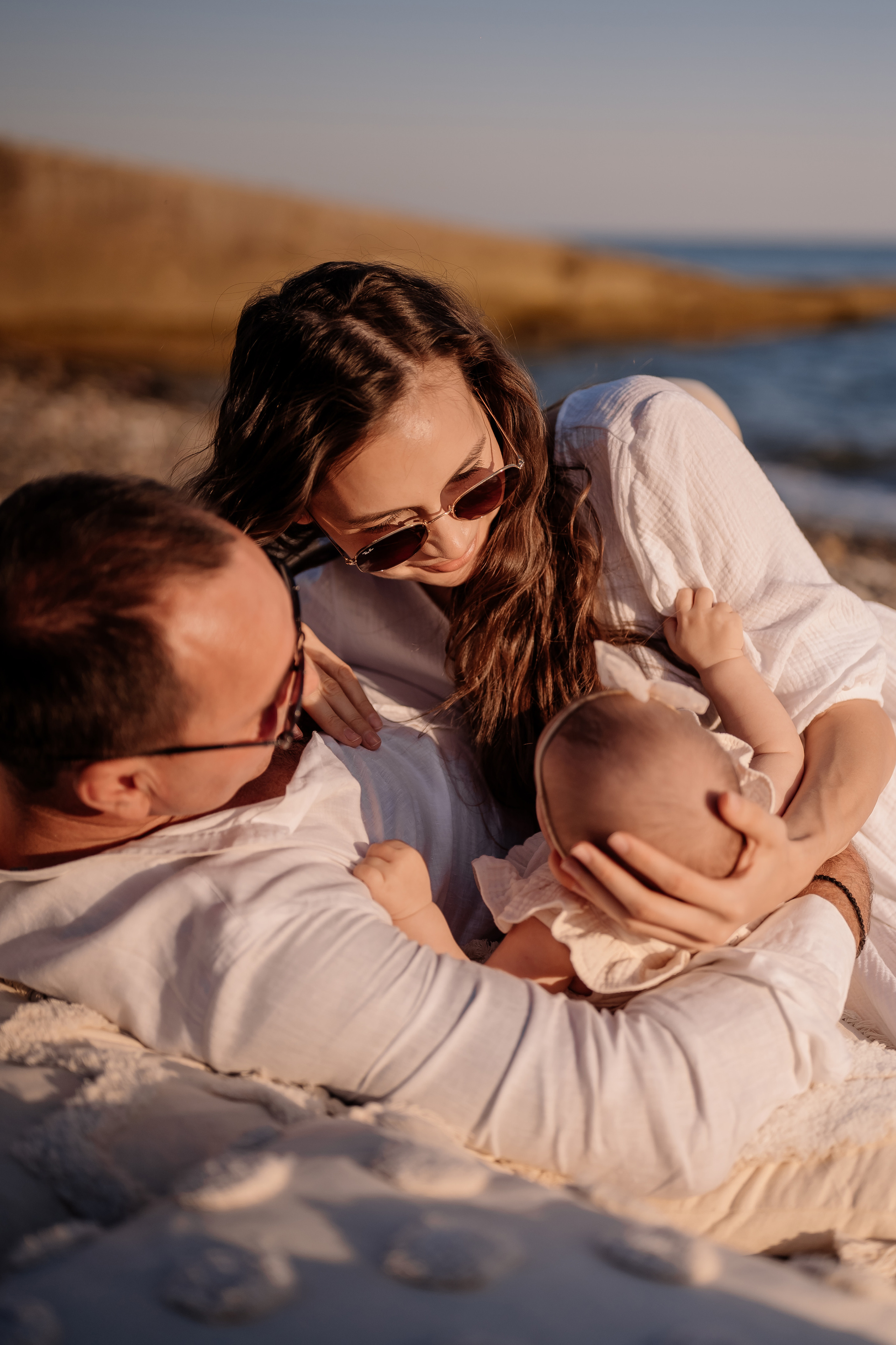 Свидание на пляже. Свадебный и семейный фотограф в Сочи Никита Пищов