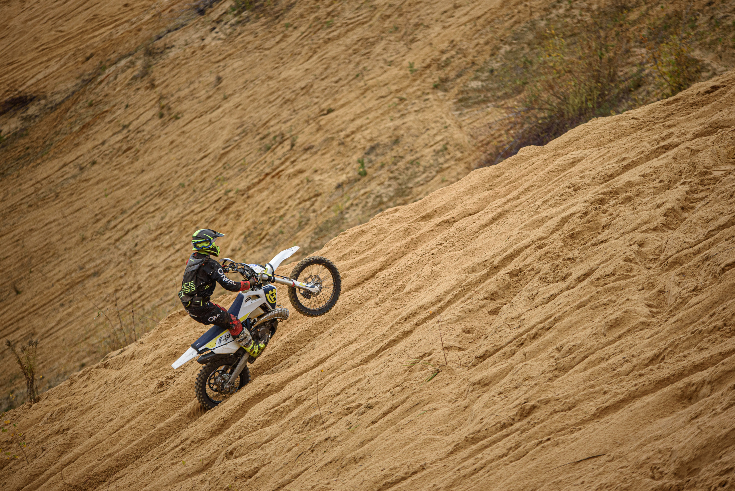 В поиске зацепа. Мотофотограф в Нижнем Новгороде Динара Зуйкова