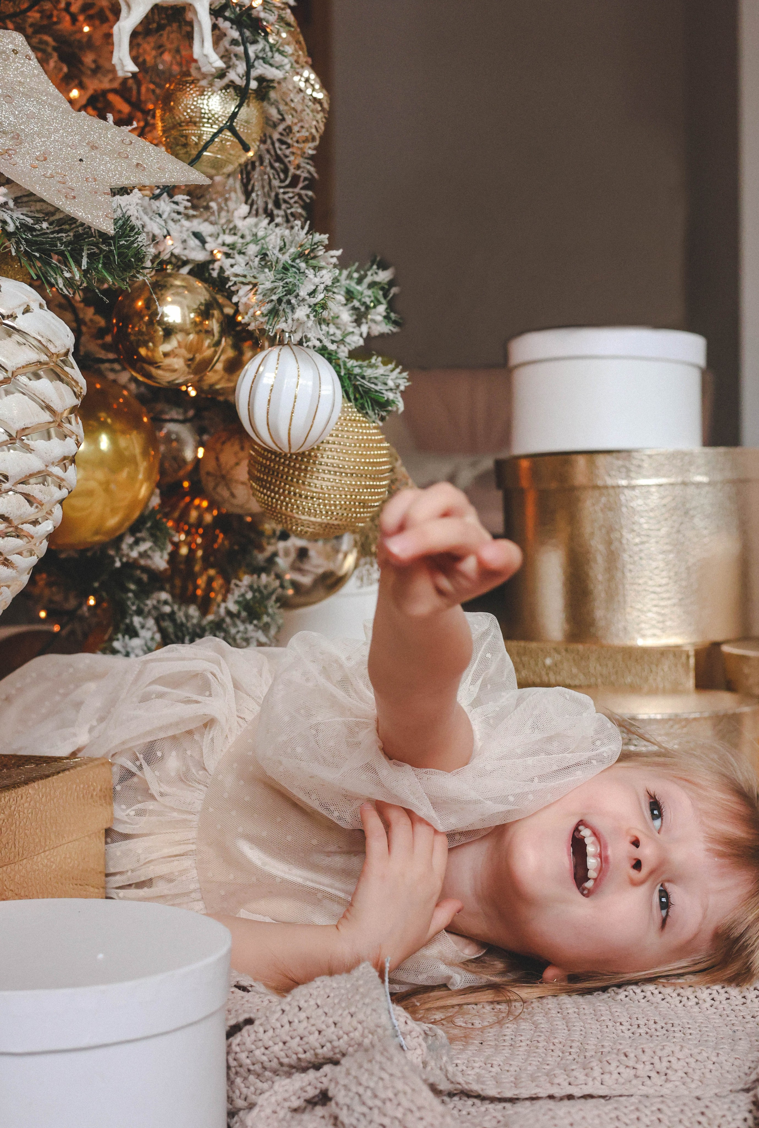 Новогодняя история «Кира и ее семья». Фотограф в Москве Анастасия Калинина