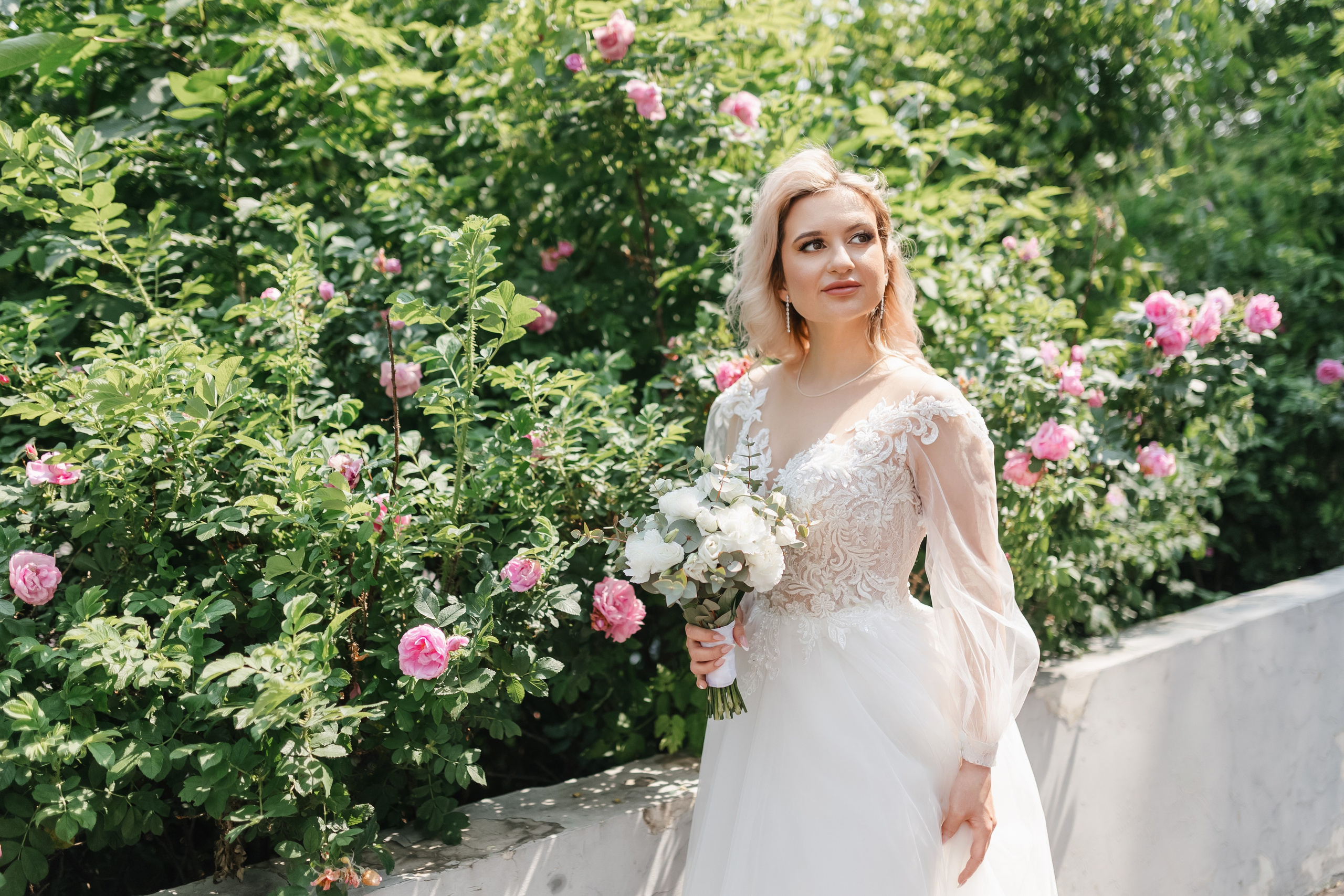 Максим и Юля. Дом офицеров. Свадебный фотограф в Хабаровске