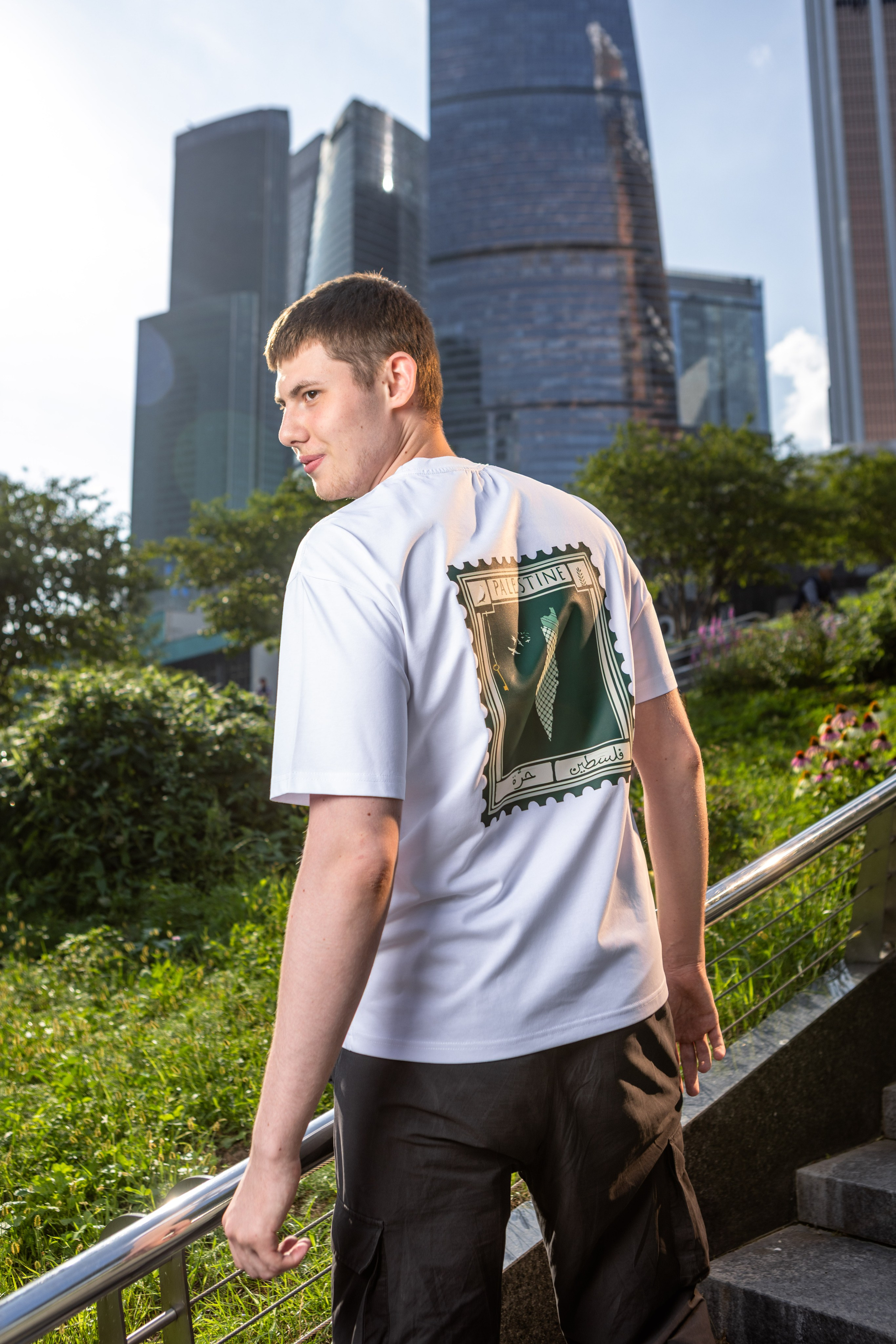 Olive Flstn. Рекламный, предметный, репортажный, семейный фотограф и художник в Москве