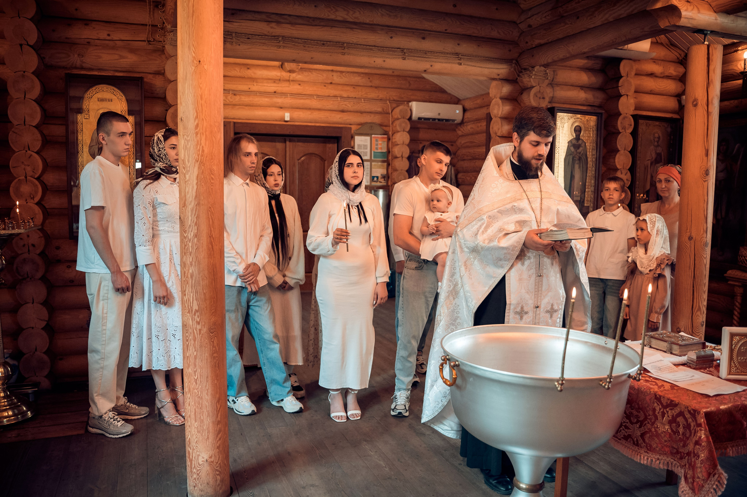 Храм преподобного Алексия человека Божия. Фотограф на Таинство Венчания и Крещения в Краснодаре Абрамова Людмила