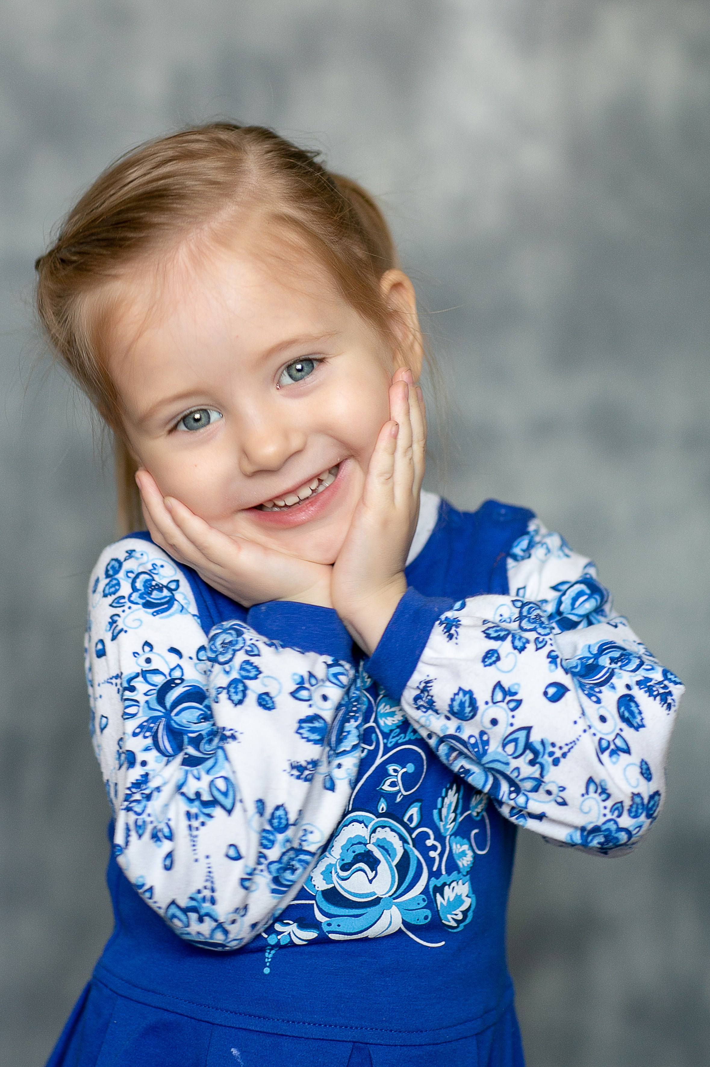 Сад. Школьный фотограф г. Чита