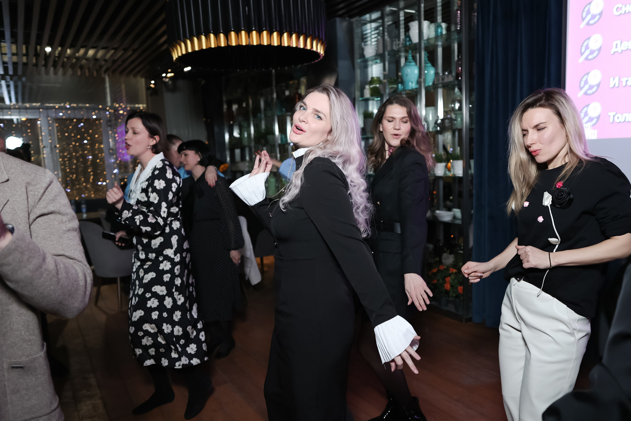 8 марта. Репортажный фотограф видеограф в Москве Ольга Плаксина