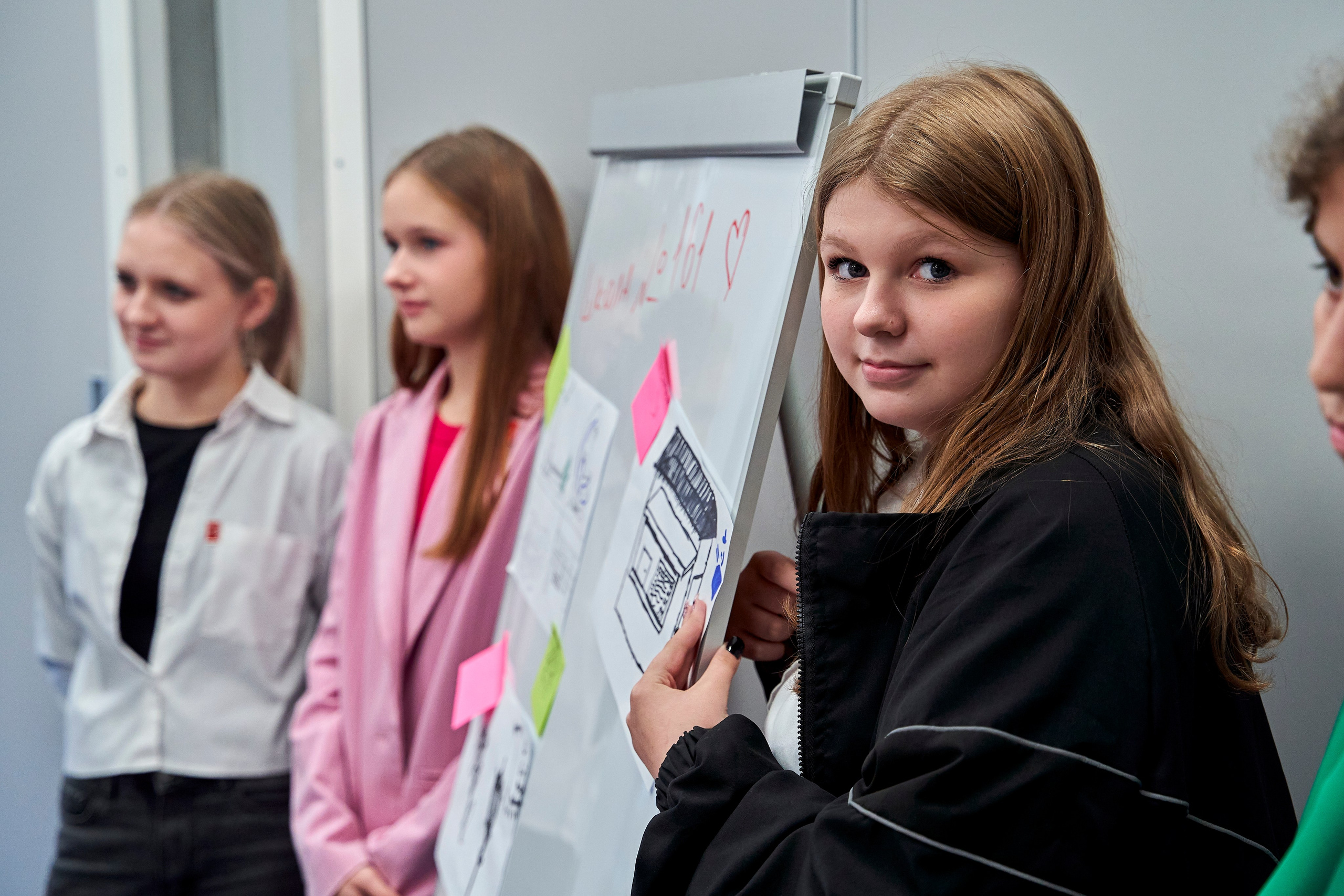 Городская экспедиция «Взрослый взгляд на Нижний» (Эн+ & Точка Урбан). Репортажный фотограф Вилянов Евгений. Нижний Новгород