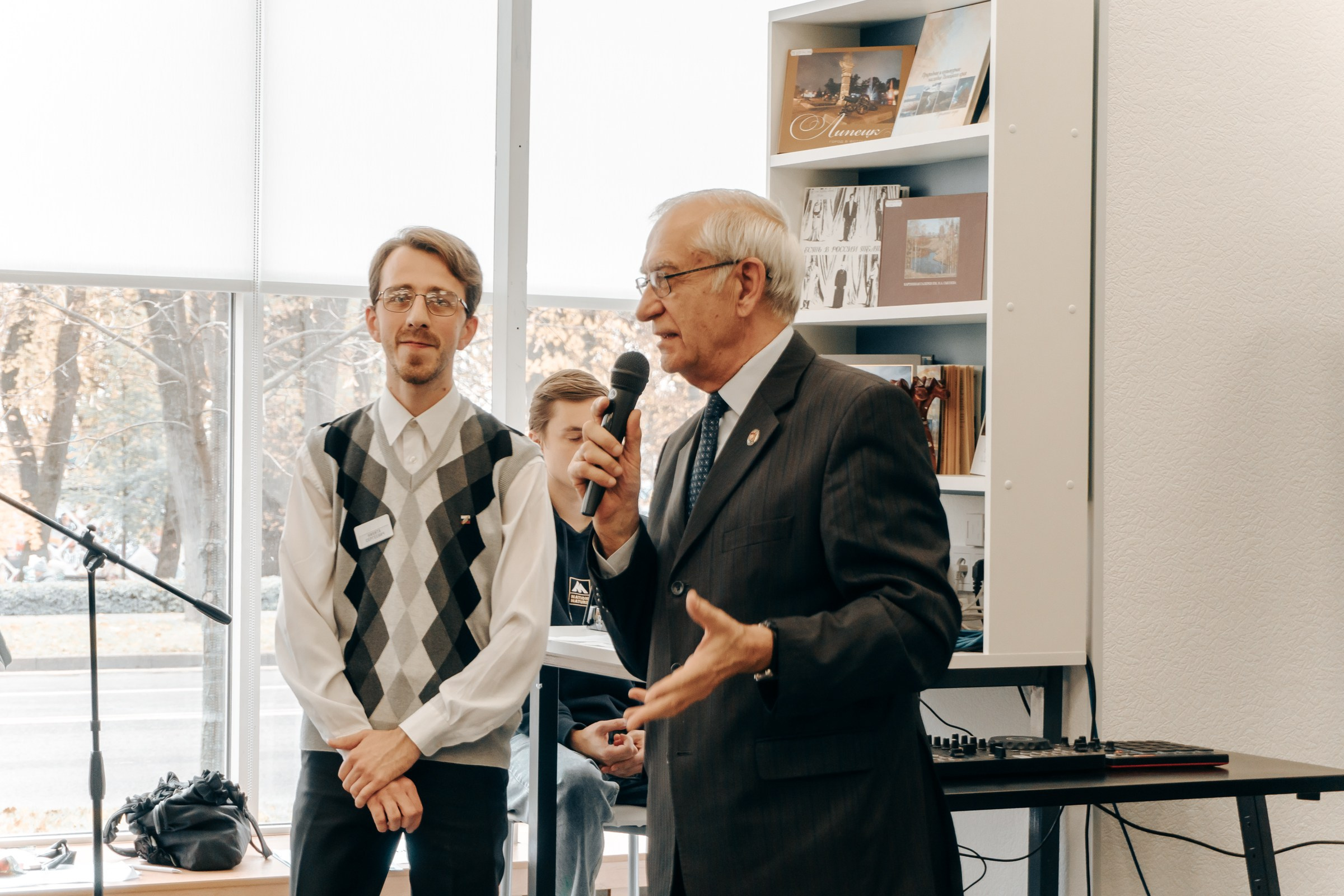 Открытие Бартеневской библиотеки