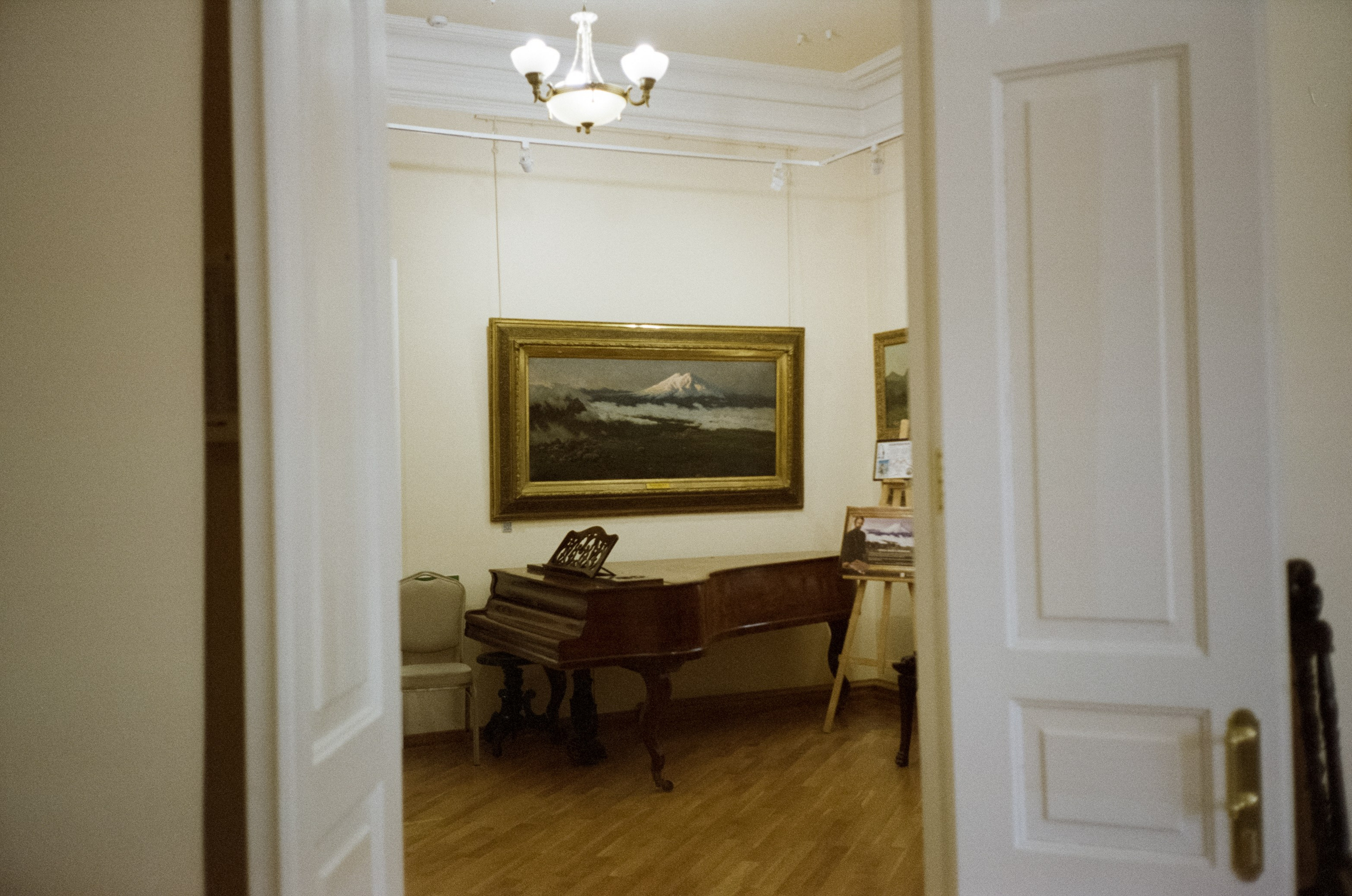 Музей-усадьба художника Николая Ярошенко в дождливый день. Фотограф-документалист Мария Осокина