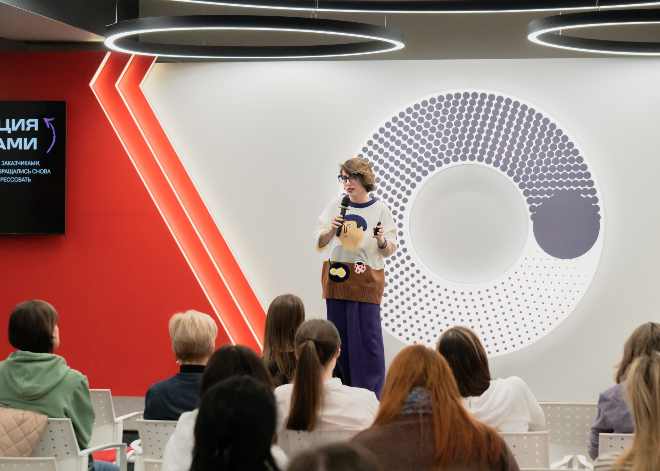 Дизайн Квартал 2024. Фотограф-анималист Ксения Воробьева, Москва