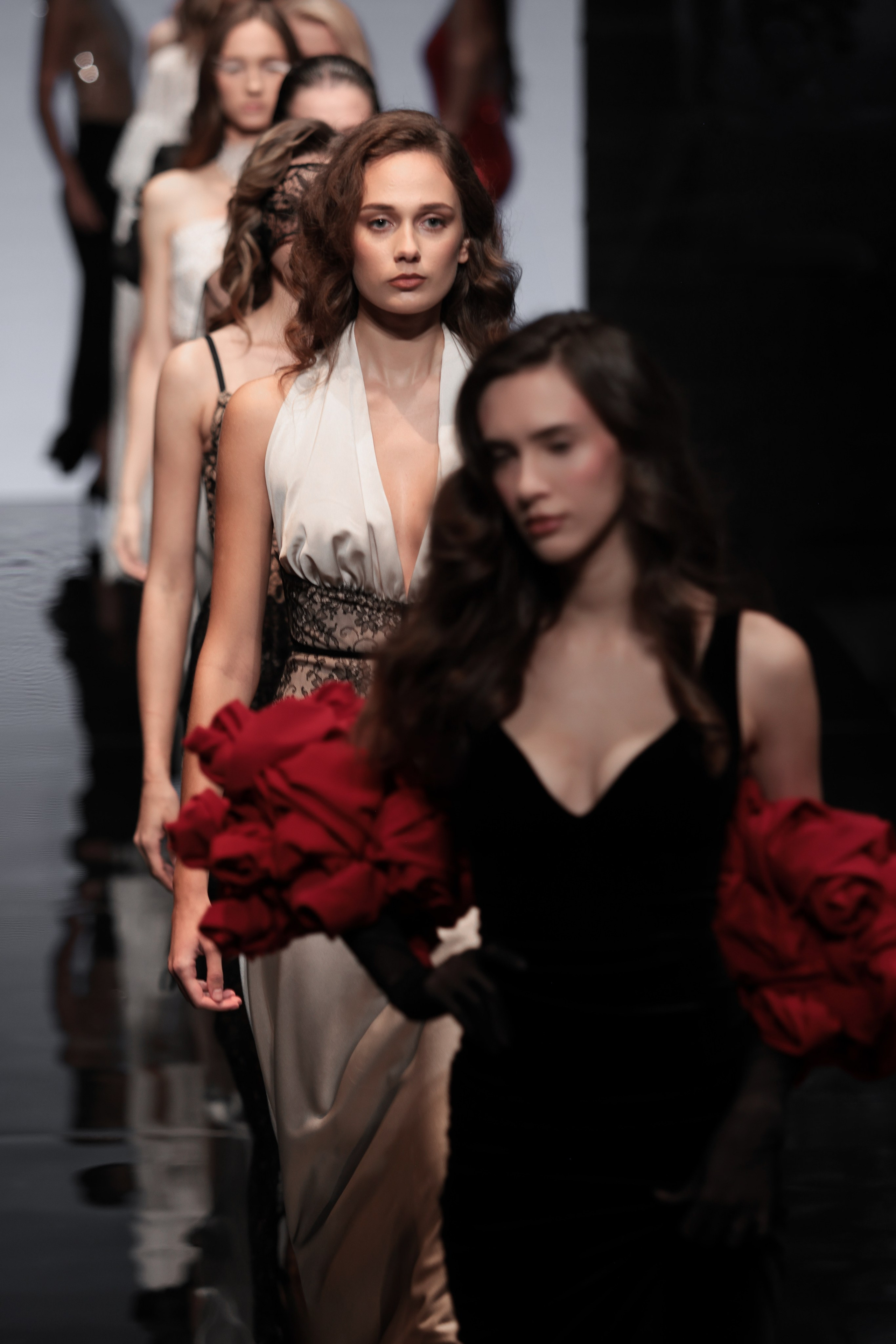 SPB Fashion Week`25 Fall. Fashion Фотограф в СПб Yana Kochkina