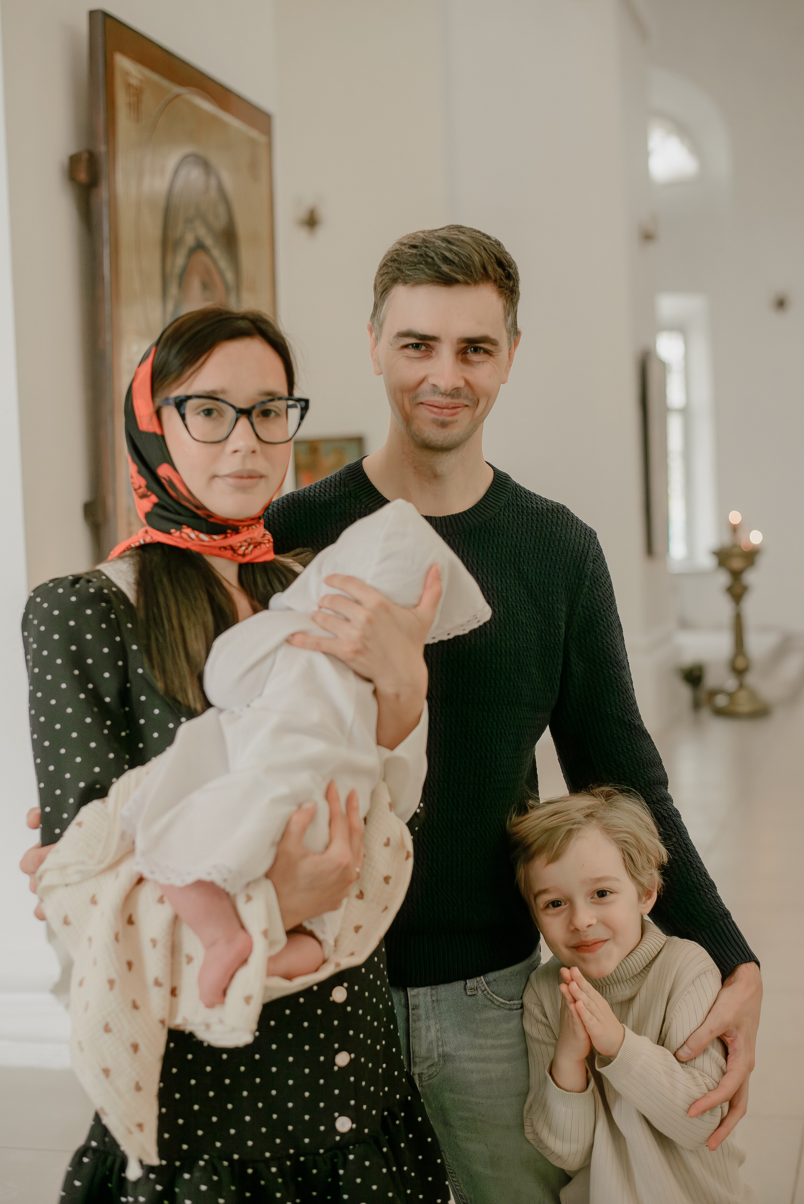 Крещение. Дина — ваш фотограф в Коломне и Москве. Живые портреты, любимые люди, важные события. Всё, что хочется помнить