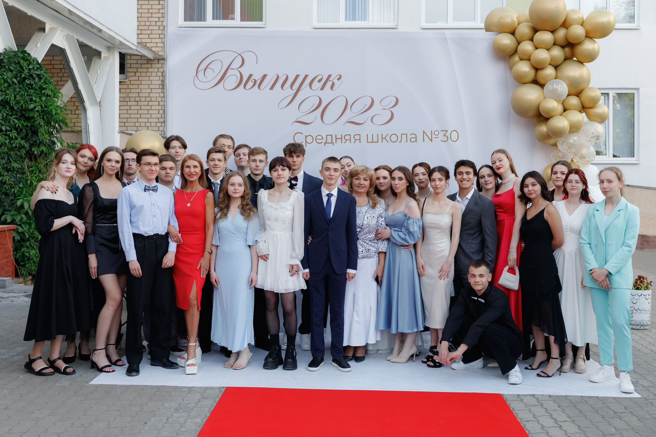 Школьный выпускной 2023 год в Минске. Свадебный фотограф в Минске/Беларуси Сергей Спиридонов