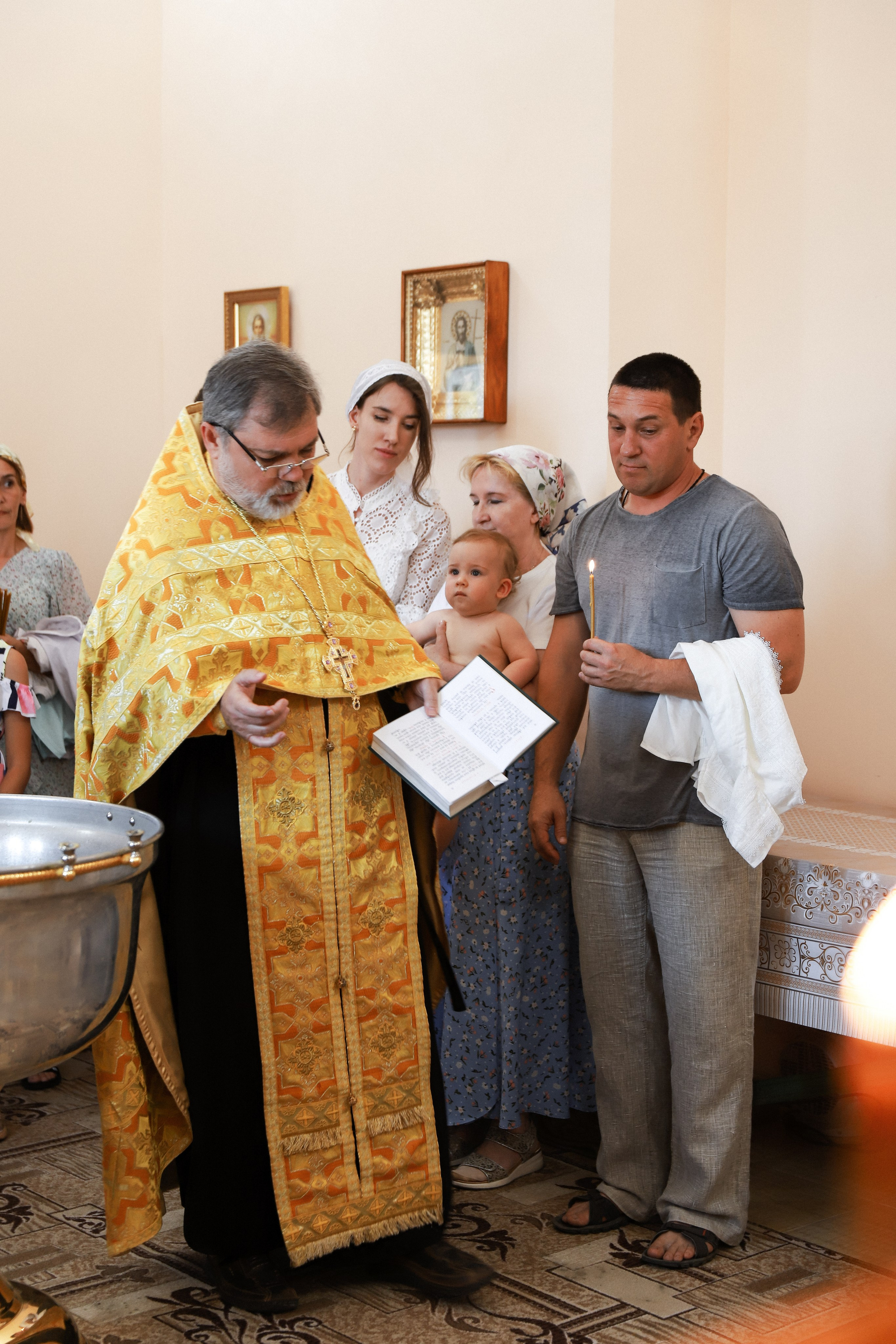 ТАИНСТВО КРЕЩЕНИЯ. Фотограф в Краснодаре Анна Светикова