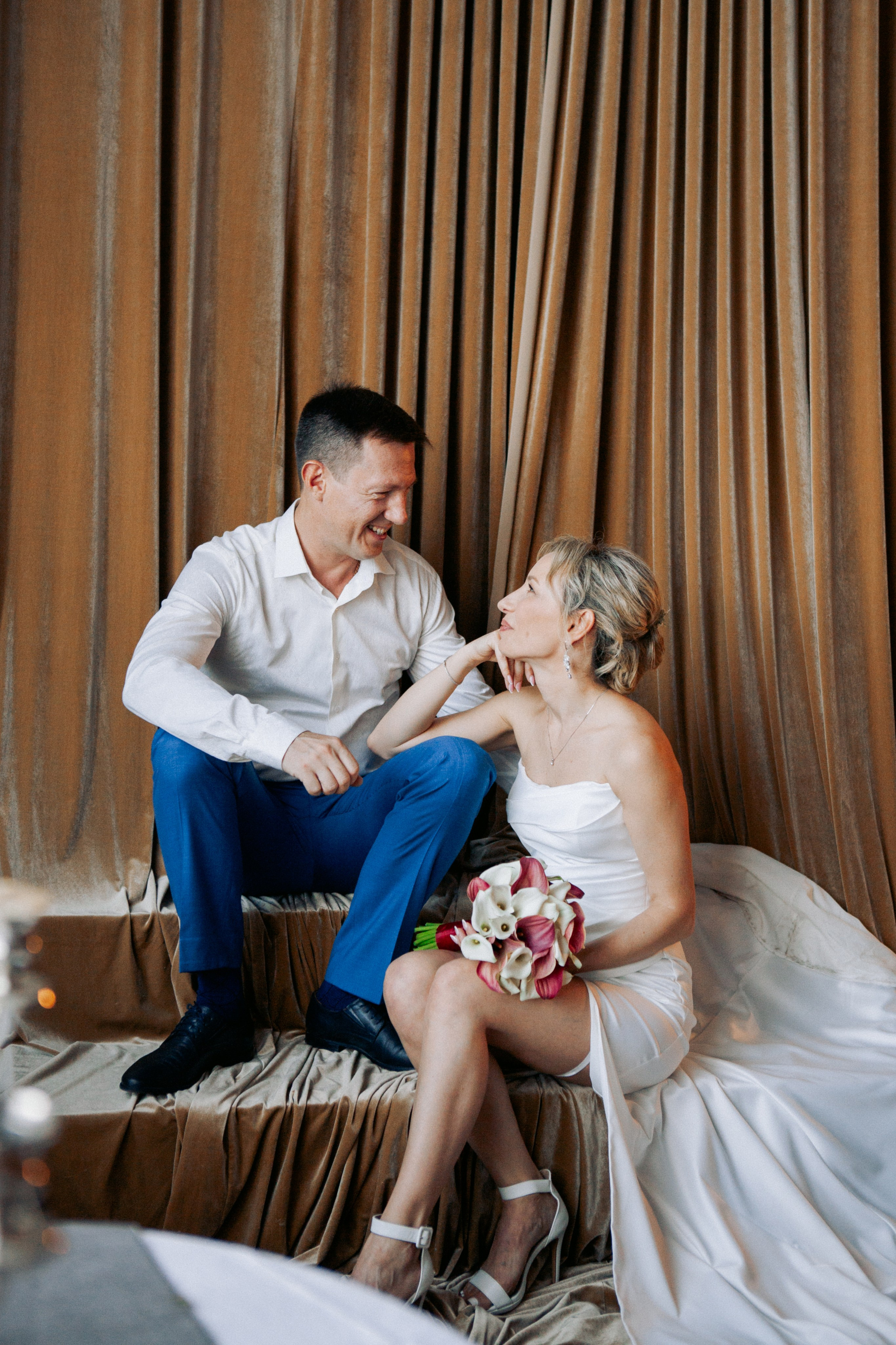 Утро невесты и фотосессия в гостинице radisson collection hotel moscow бывшая гостиница украина. Фотограф Ольга Ефремова