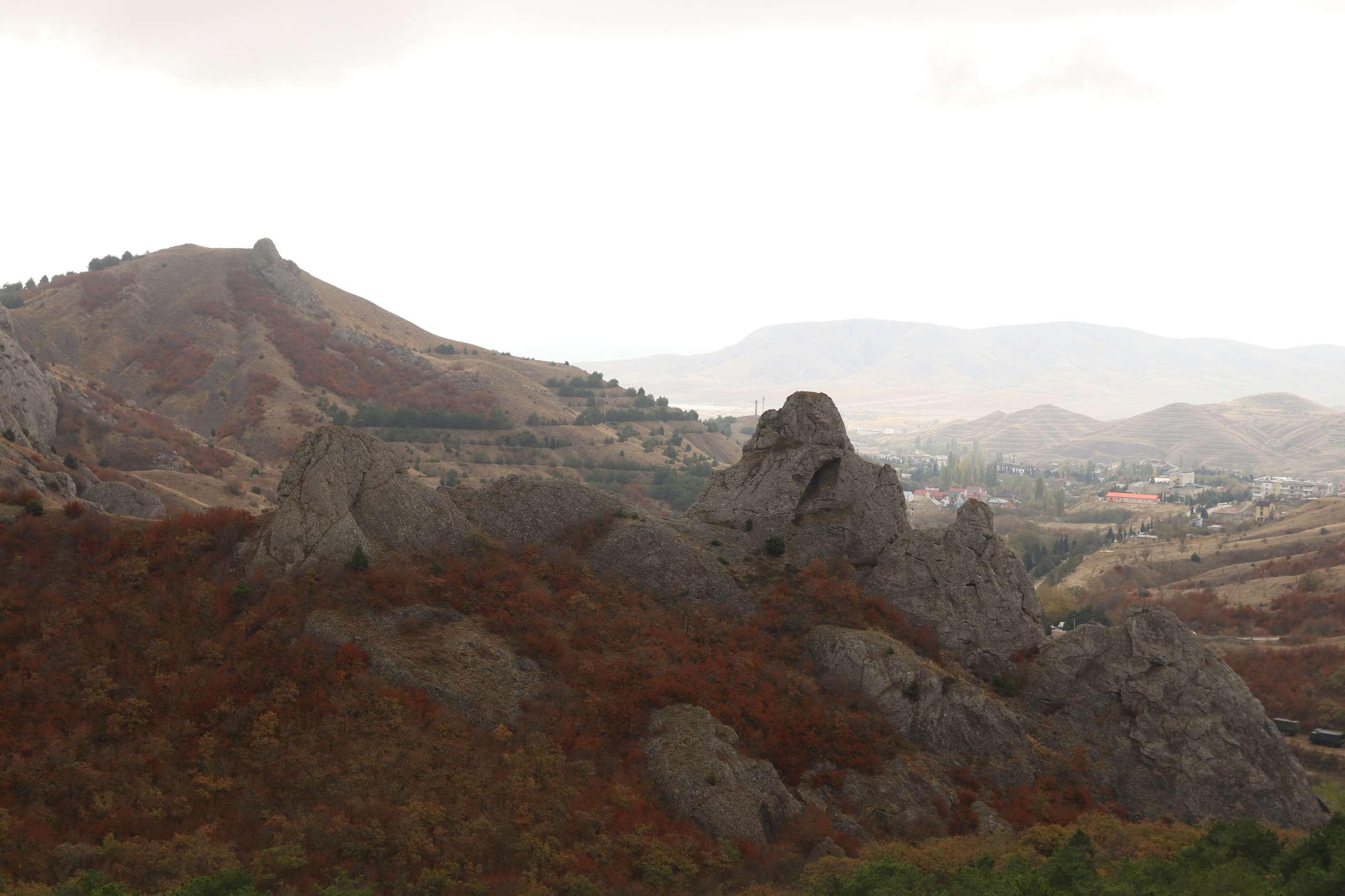 Крым. ЮБК (Гурзуф, Судак и их окрестности). Ноябрь 2023. Путешественник-фотограф из Санкт-Петербурга Татьяна Свистулина