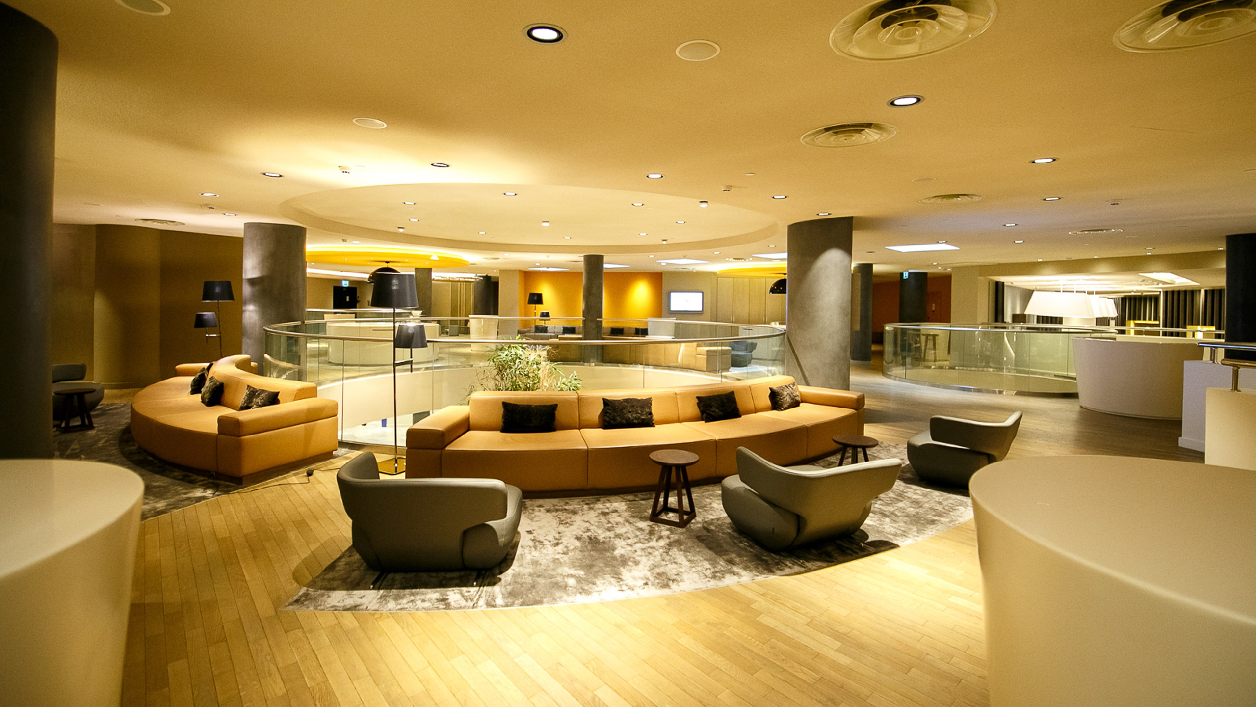 Interior. Свадебное фото и видео в Ростове-на-Дону, Краснодаре, Москве и Крыму