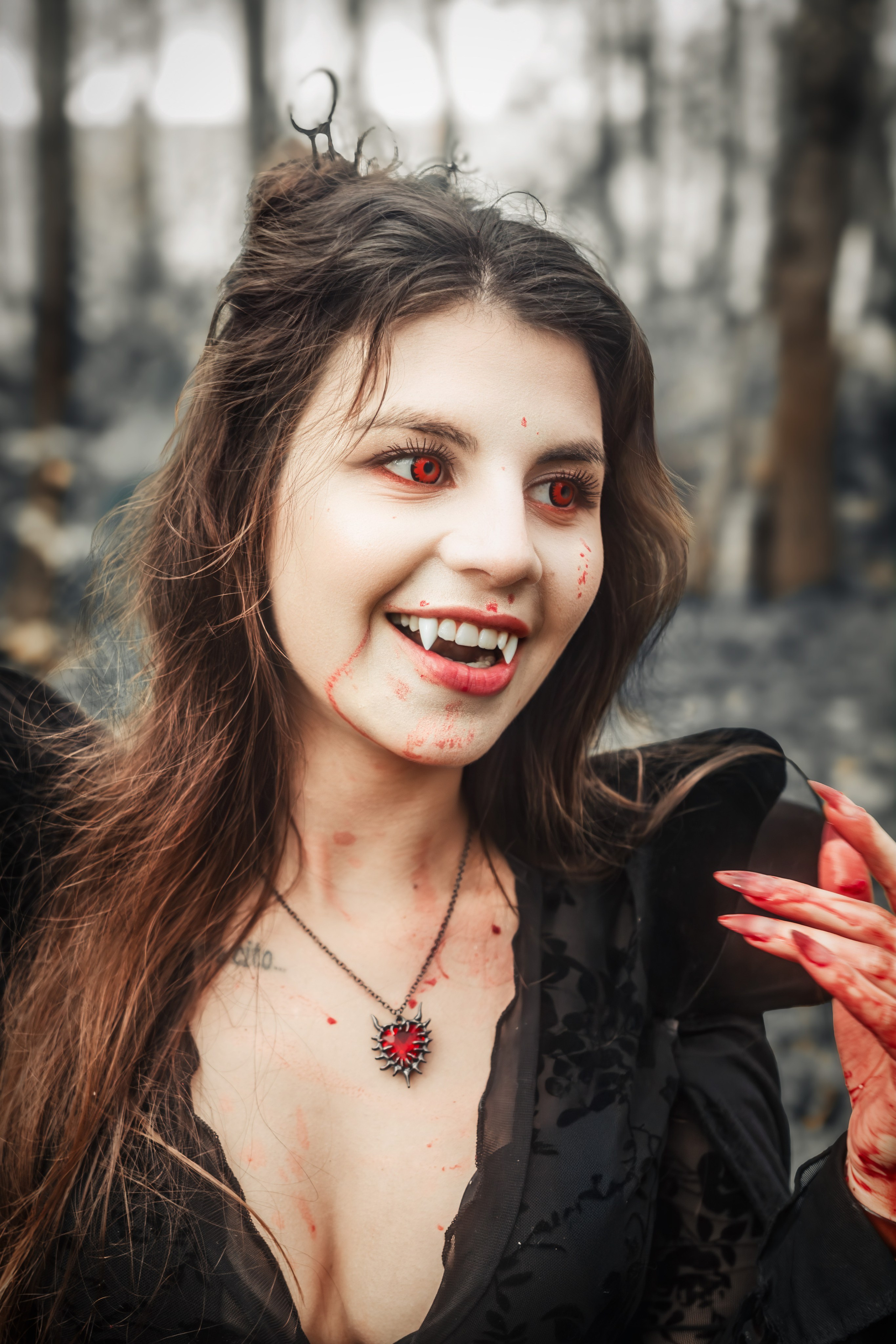 Фотосессия Вампиры в лесу