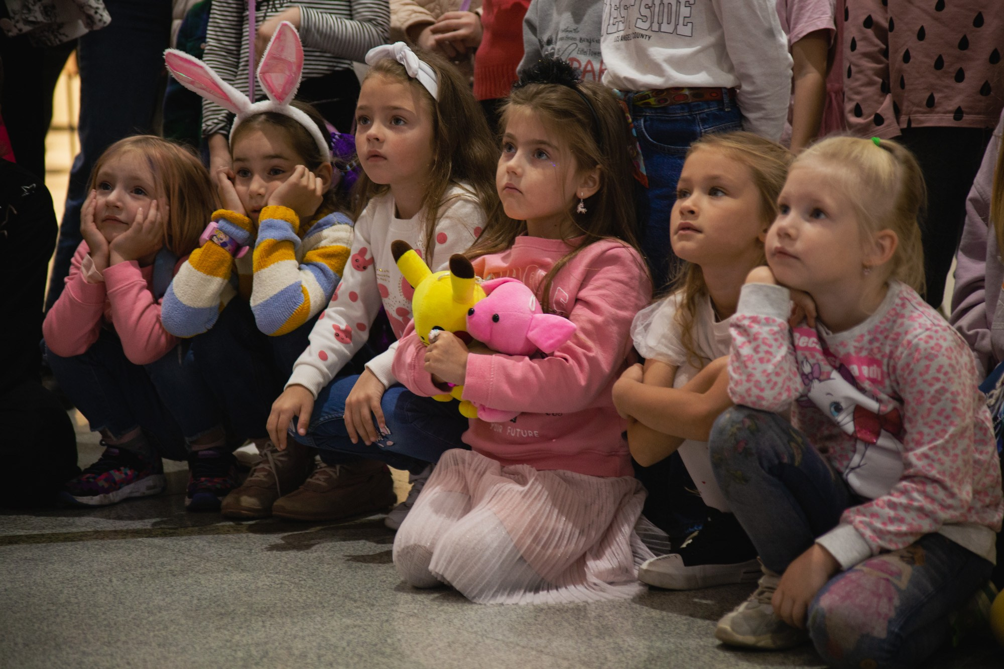 Сказка в ТЦ Океания. Репортажный и концертный фотограф в Москве Анастасия Осень