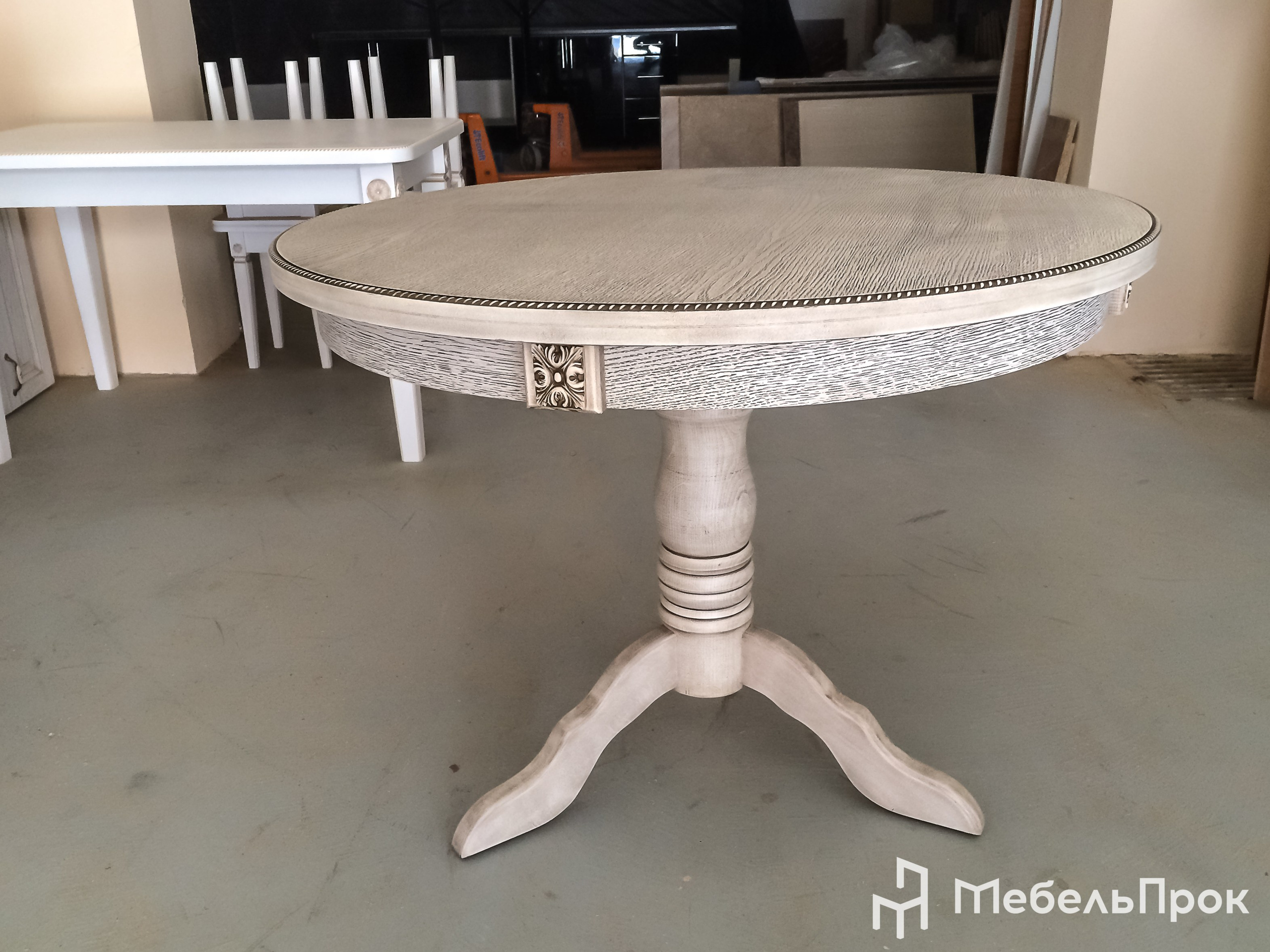 Обеденные столы и барные стойки. Главная