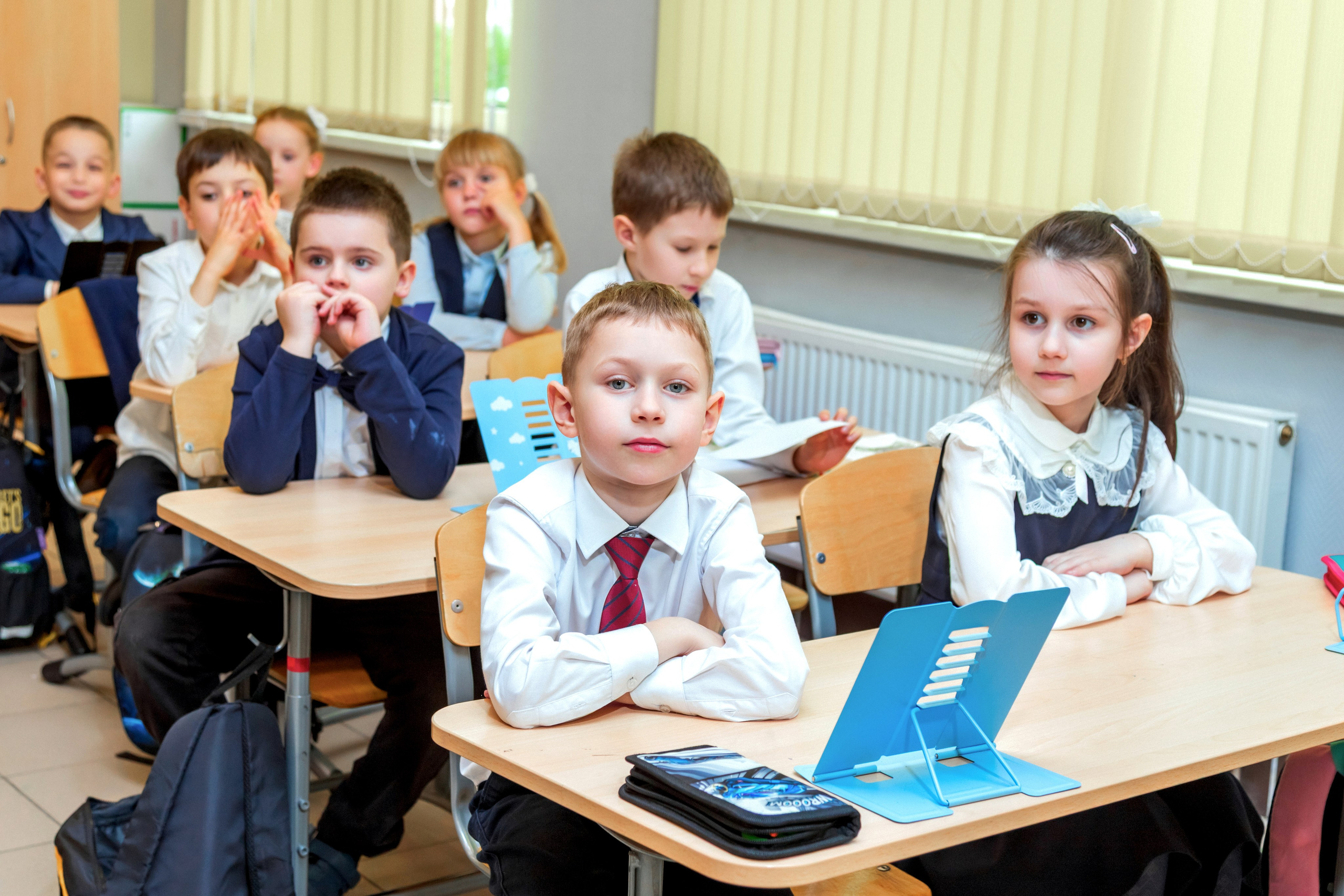 НАЧАЛЬНАЯ ШКОЛА. Фотограф Алина Лебедь