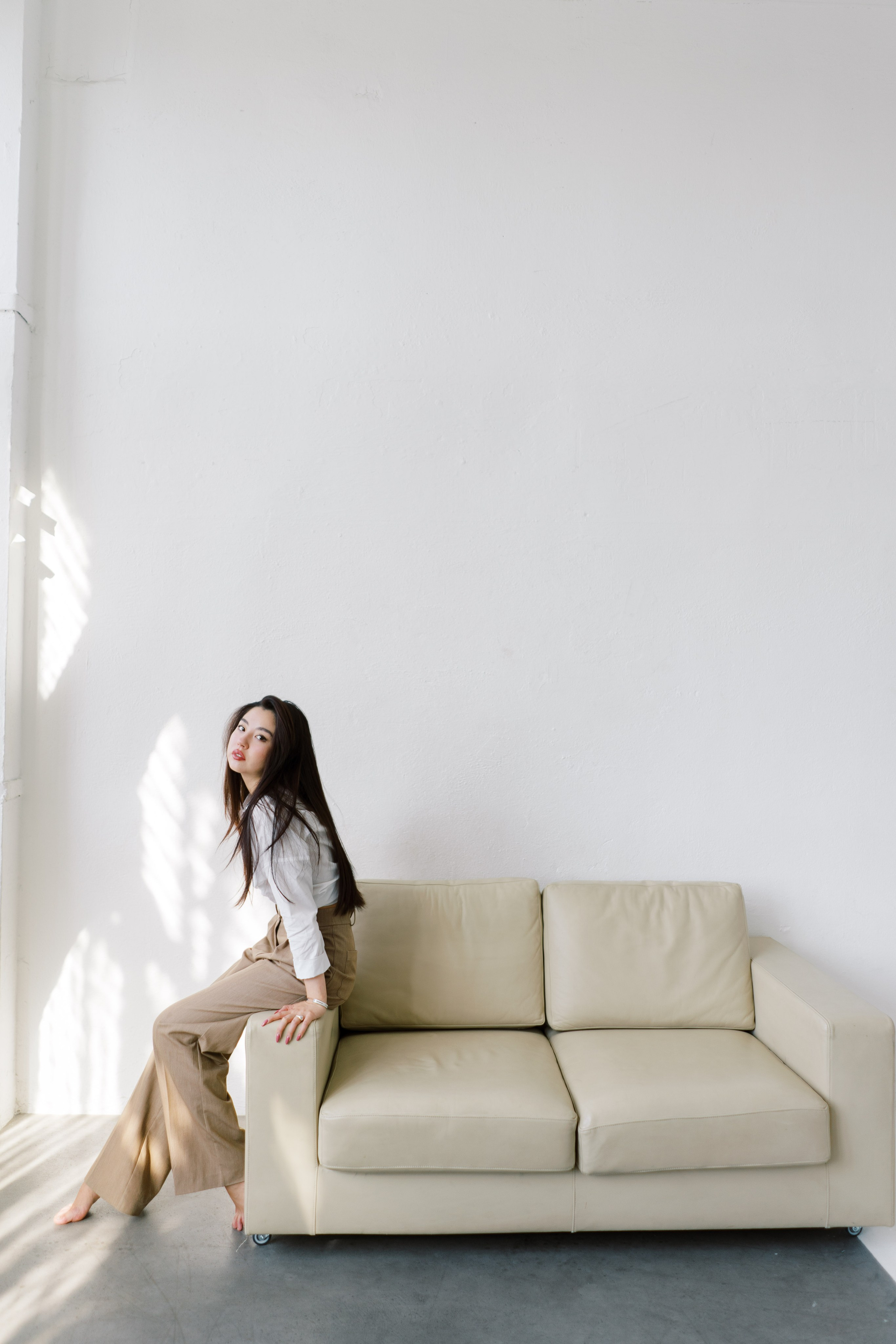 Портреты в студии. Портреты студия Москва. Модельные тесты. Lovestory студия в Москве. Женсий фотограф