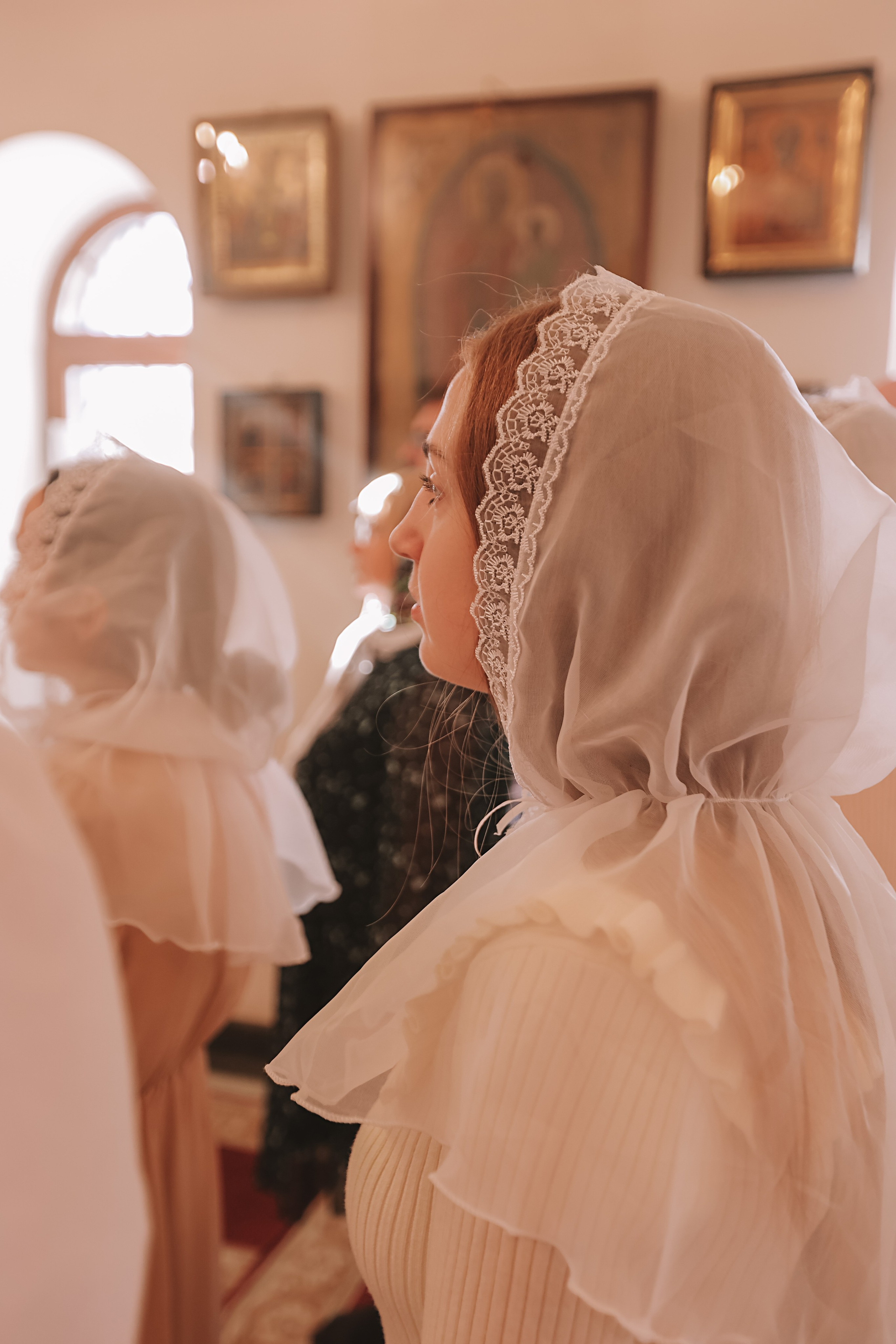 Крещение круглая церковь. Семейный фотограф Тюмень, фотограф на роды Салмина Мария