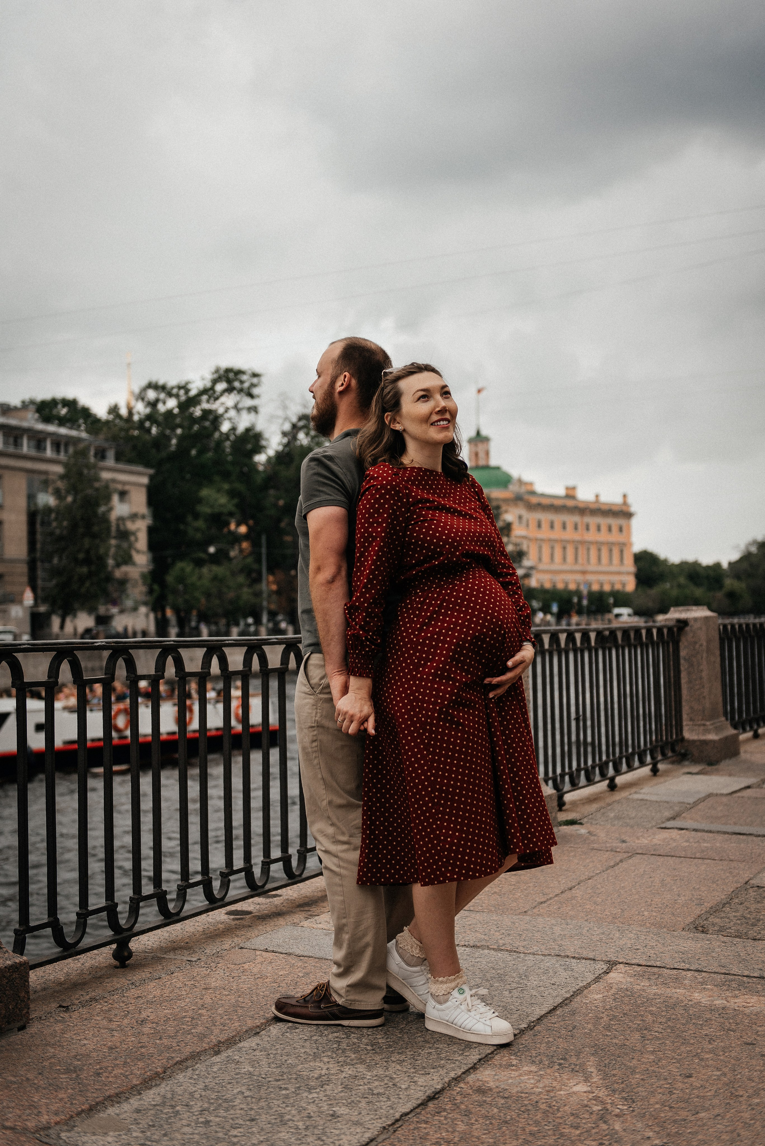 фотосессия беременности на улице