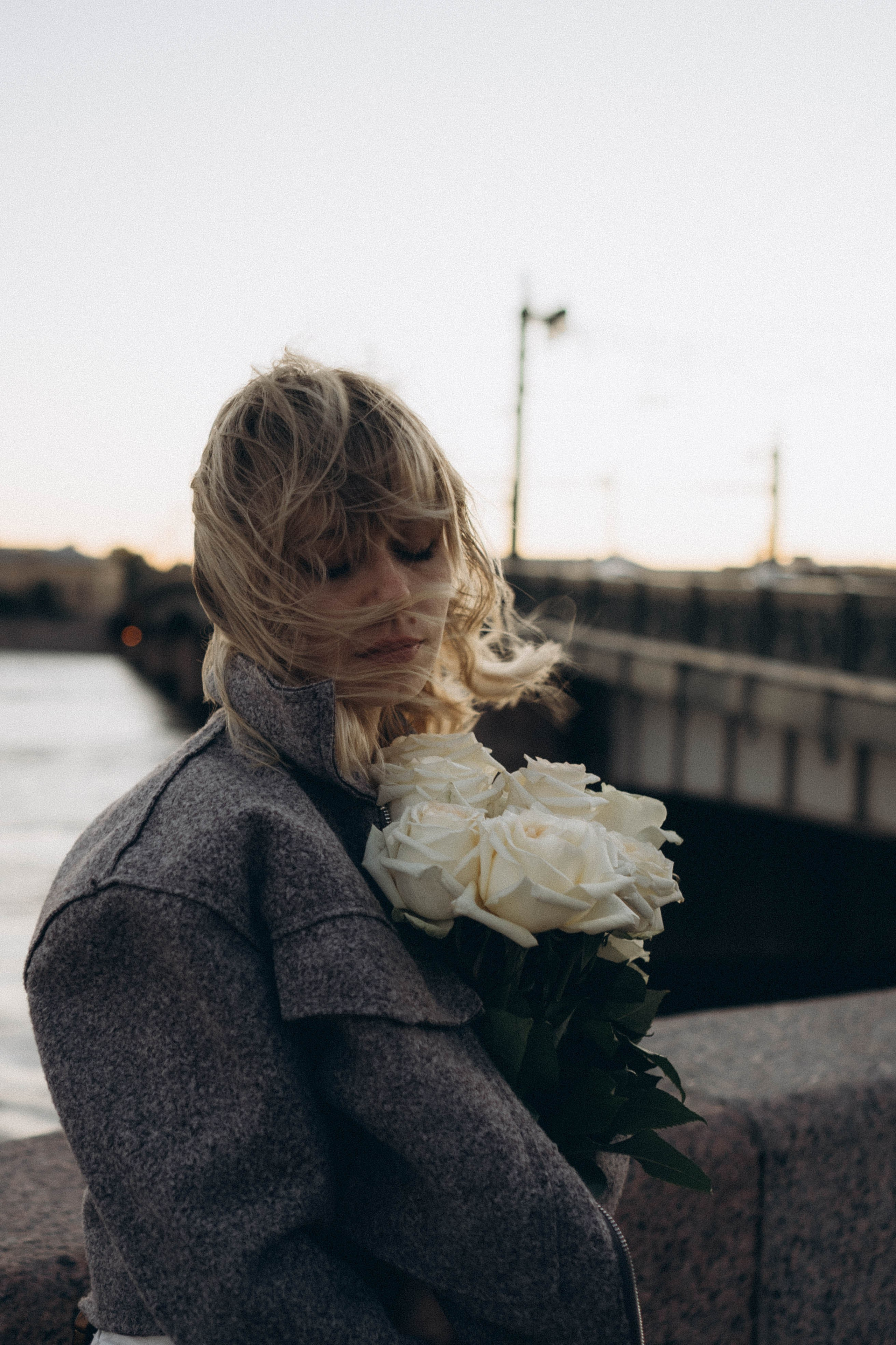 ПРОГУЛКА ПО ГОРОДУ В БЕЛЫЕ НОЧИ (другой вариант). Профессиональный фотограф, Санкт-Петербург — Виктория Богомолова